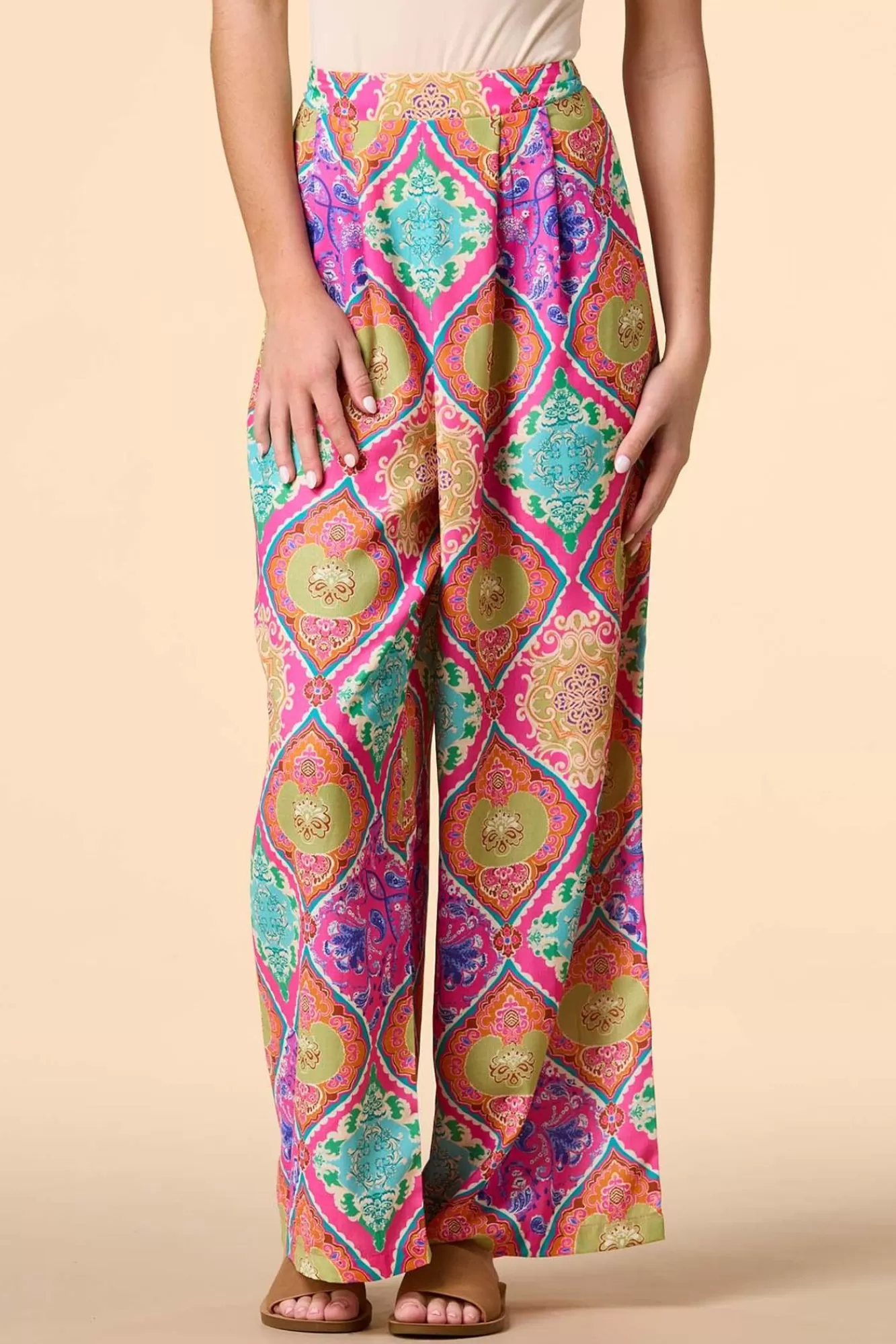 Women Versona Arabian Nights Pants