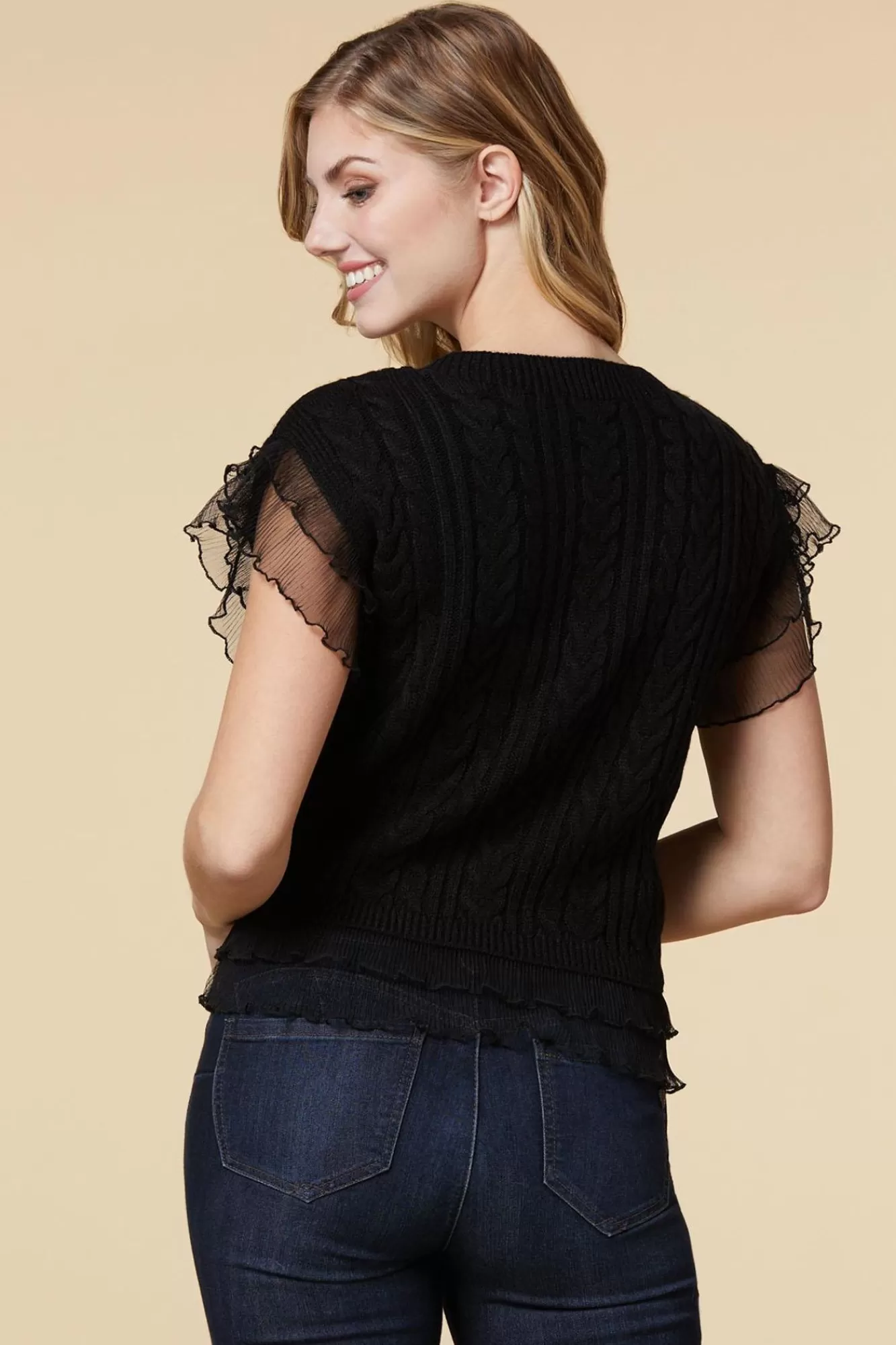 Women Versona Cable Bodied Sweater