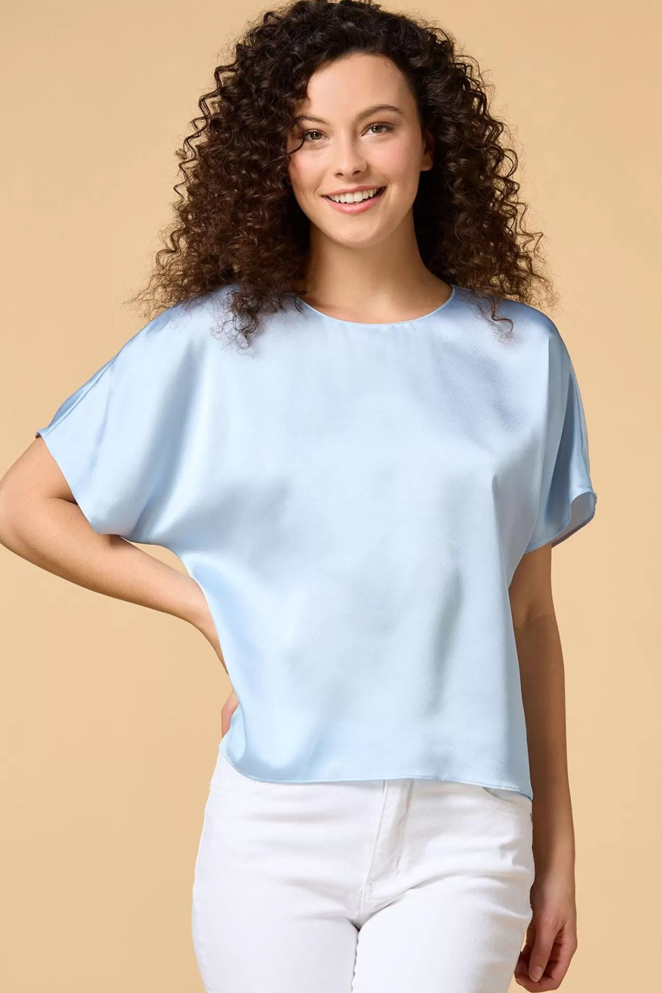 Women Versona Clear Skies Tee