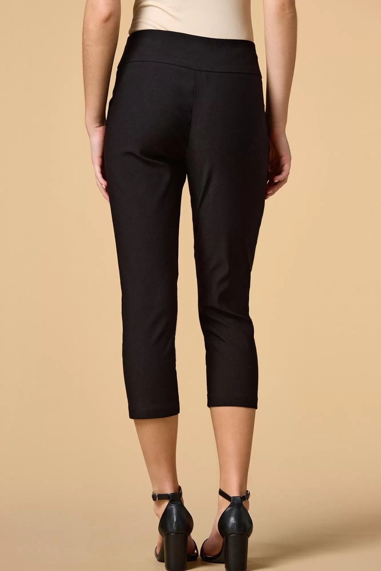 Women Versona Core Concept Pants