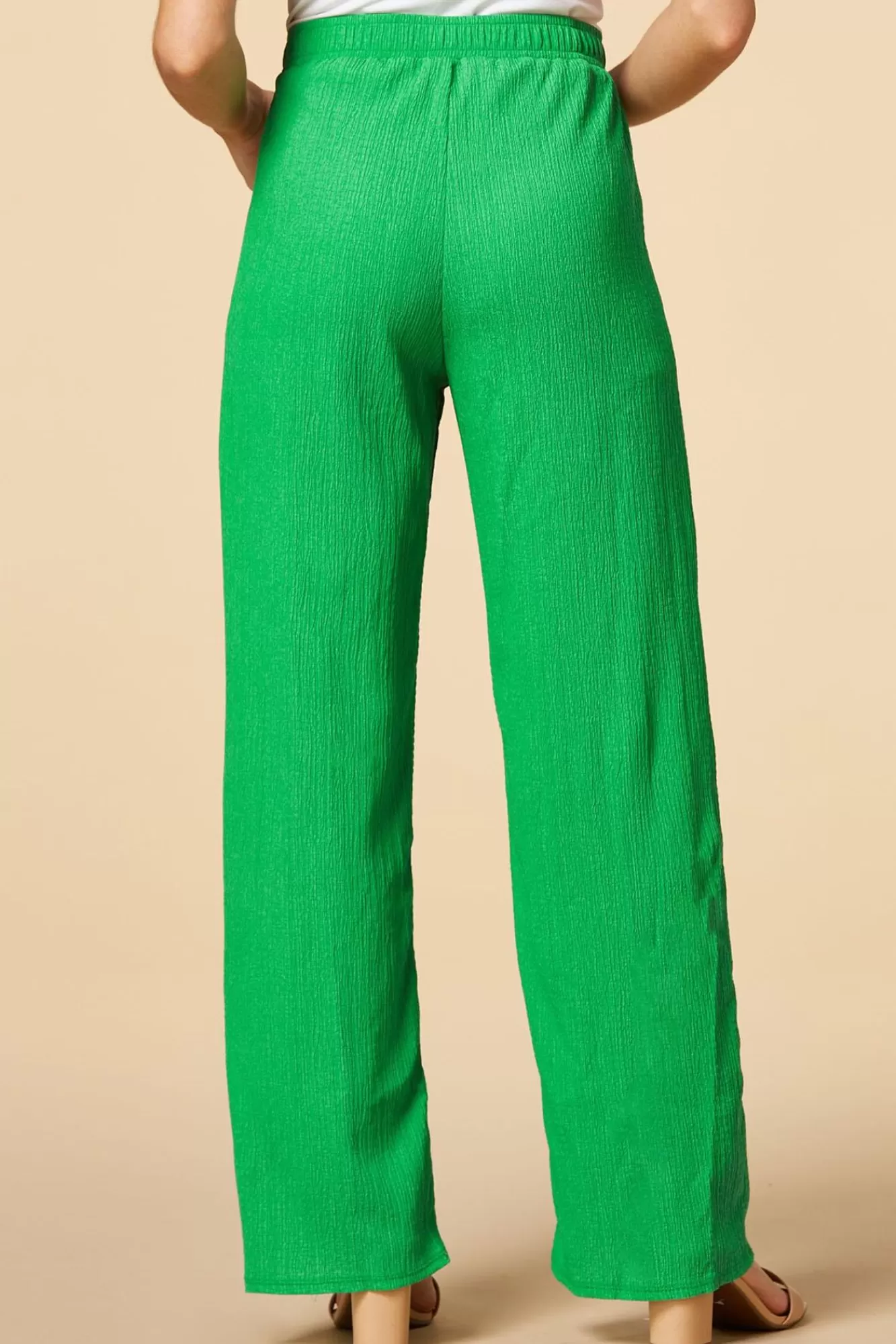 Women Versona Crinkle Cut Pantsgreen