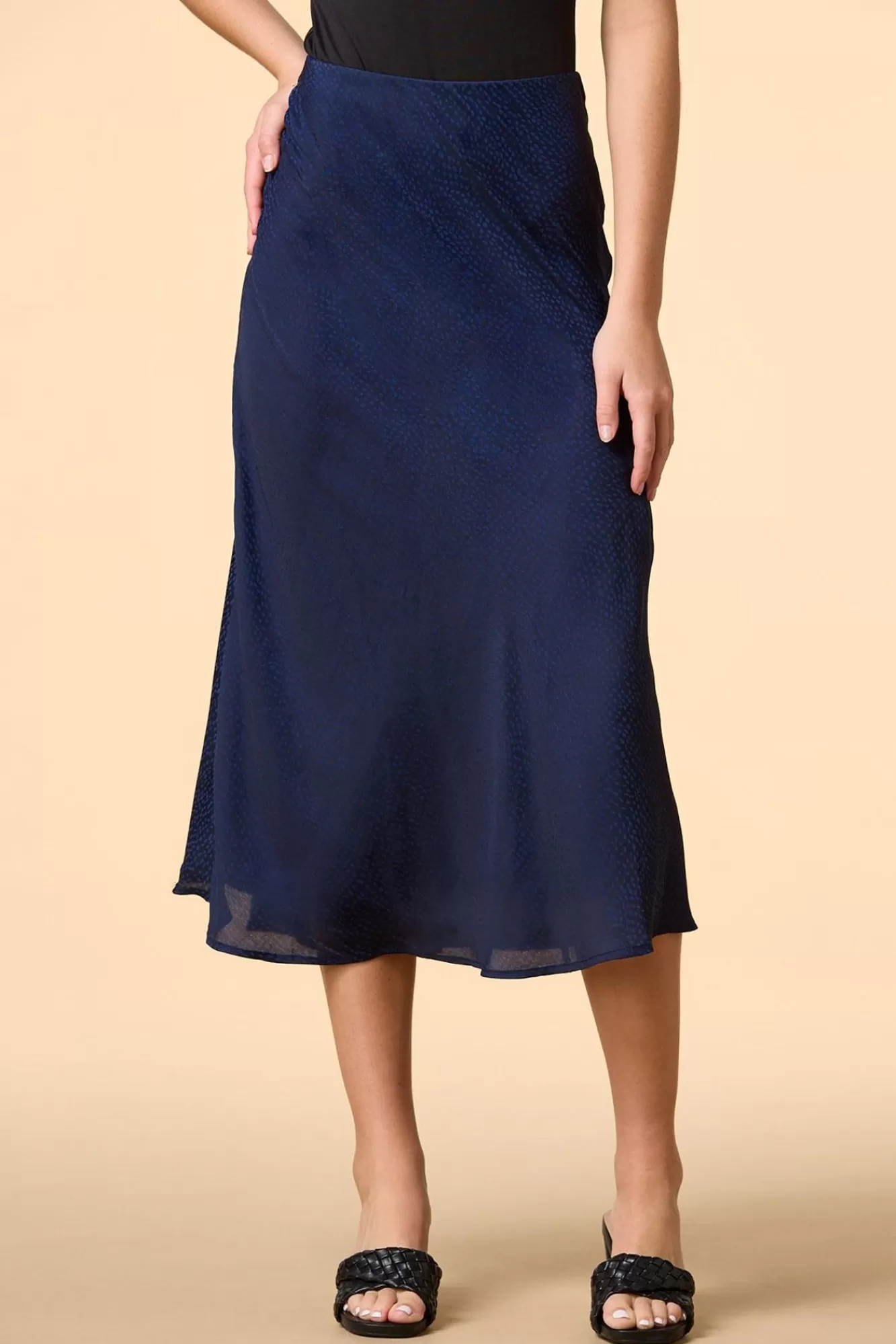 Women Versona Dot In The Act Midi Skirt