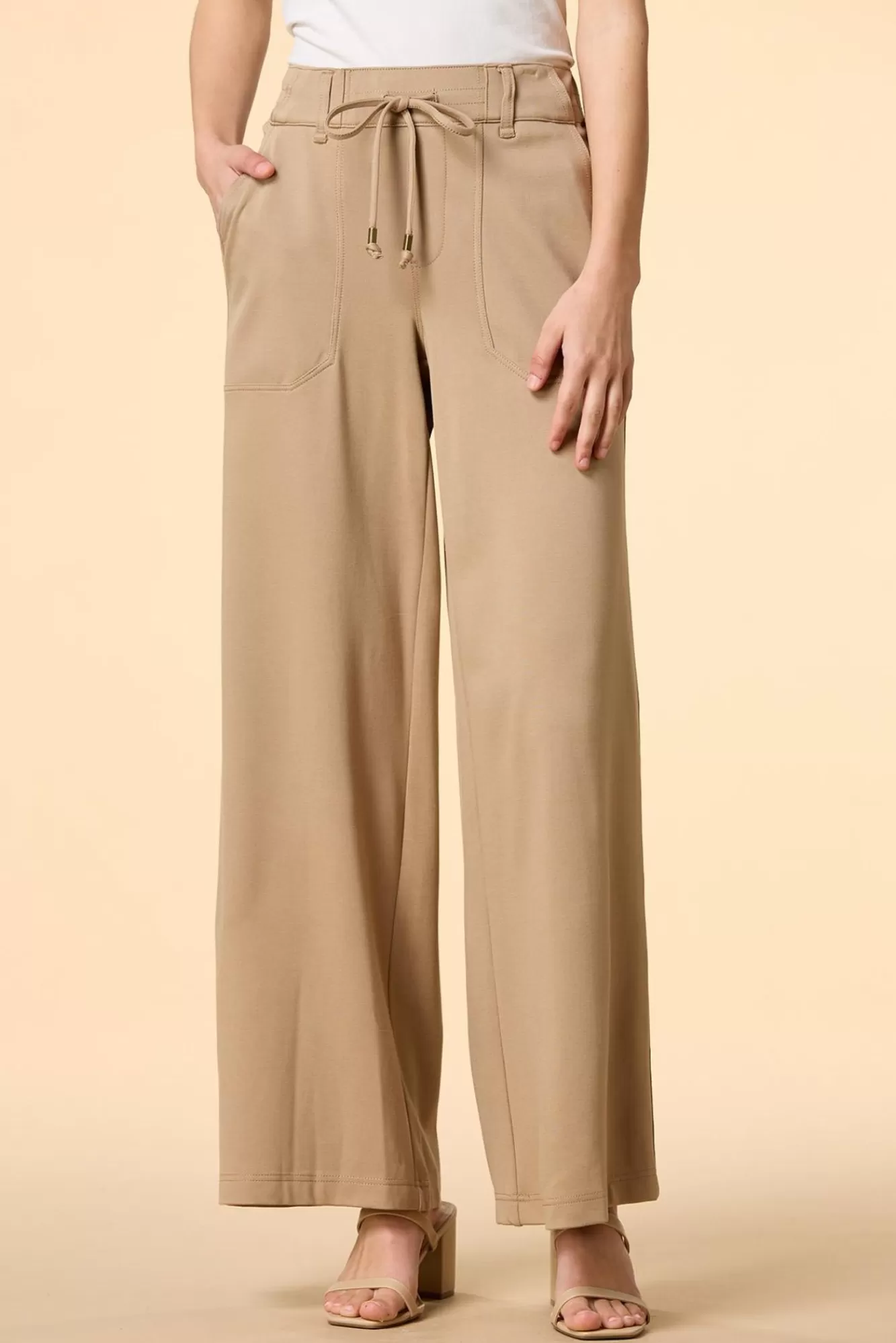 Women Versona Easy Street Pants