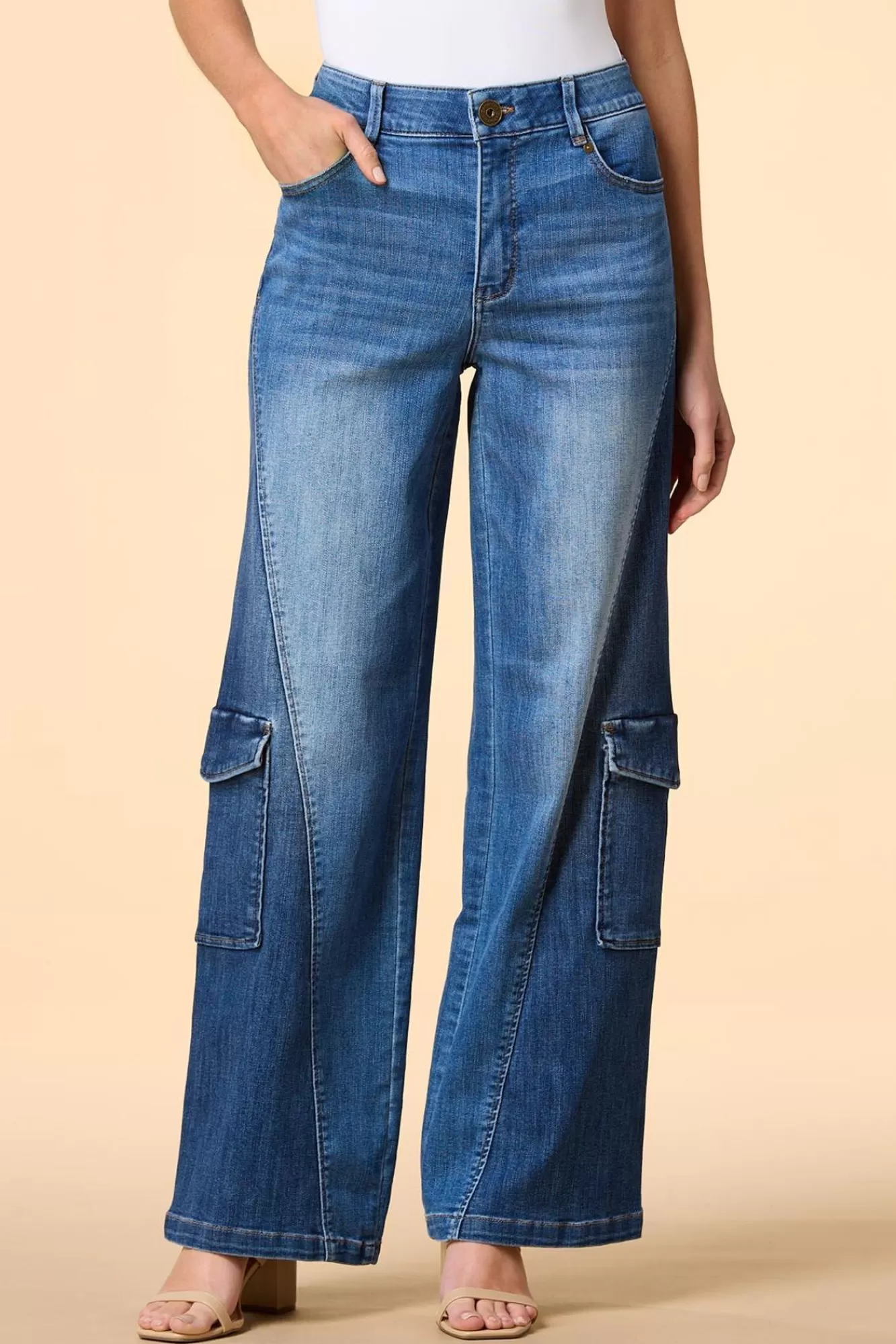 Women Versona Expert Panel Jeans