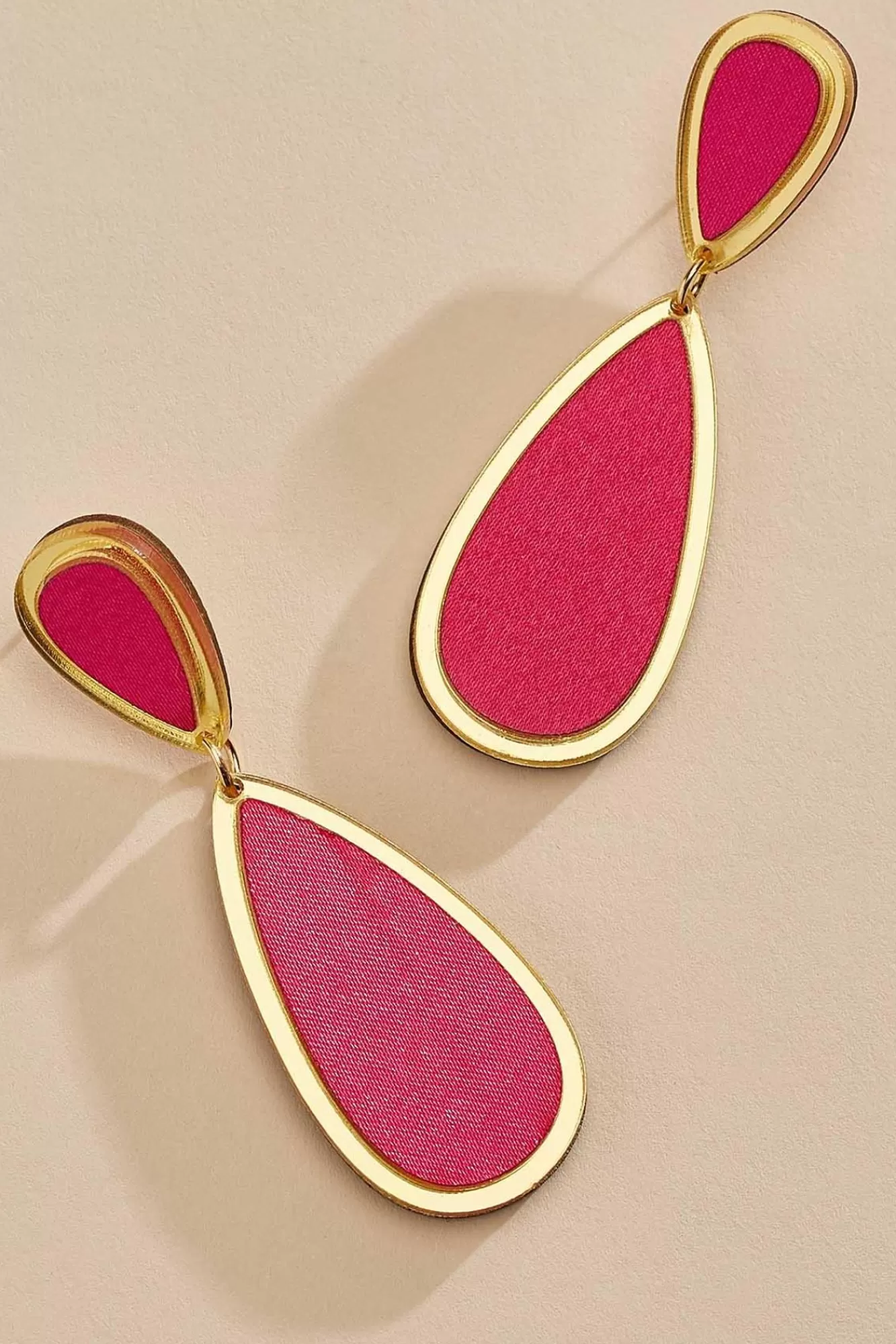 Women Versona Fabric Tear Earrings