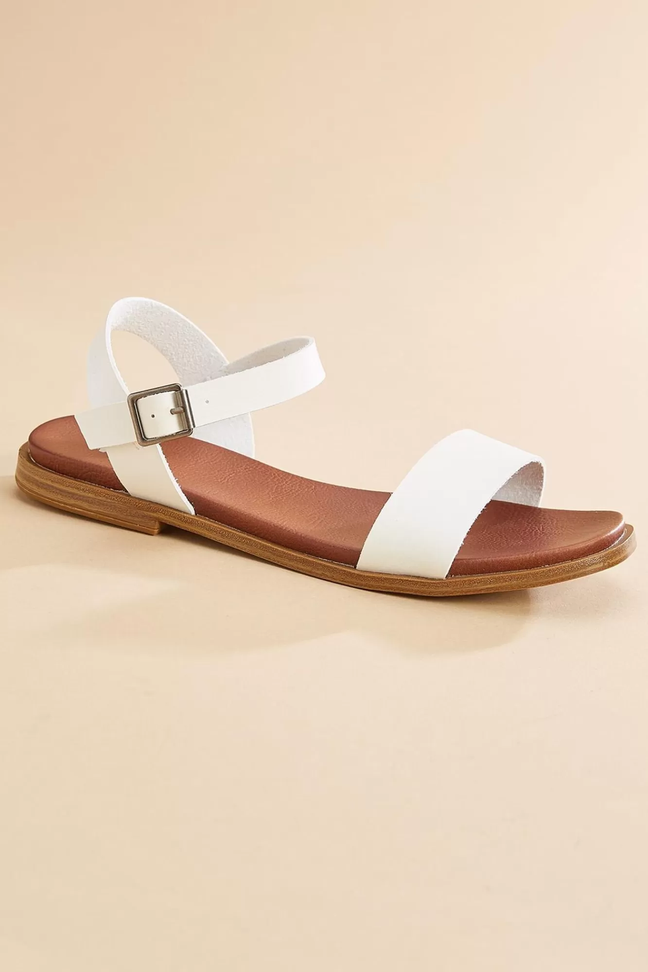 Women Versona Faux Leather Sandals