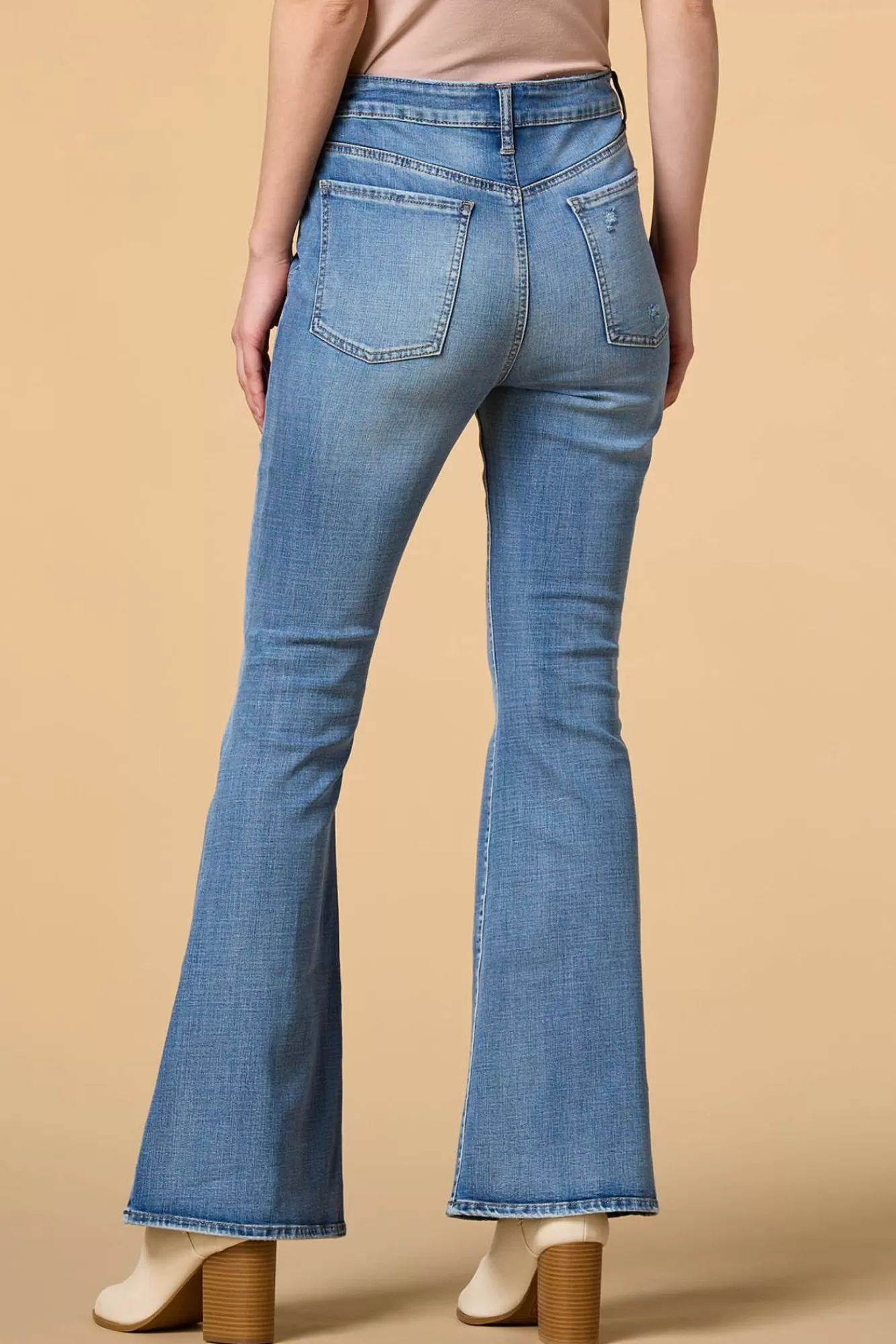 Women Versona Flare And Square Jeans