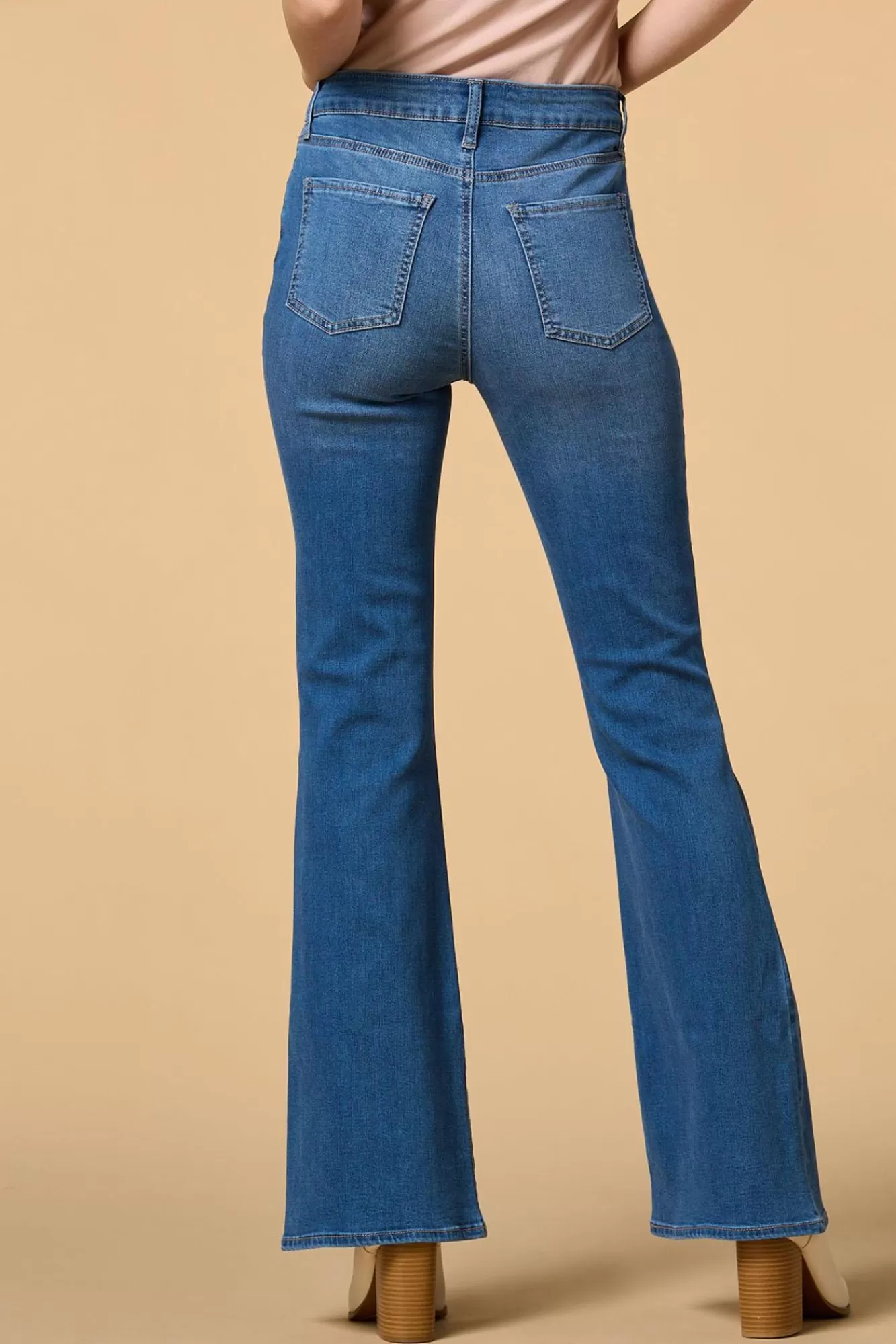 Women Versona Flare Package Jeans