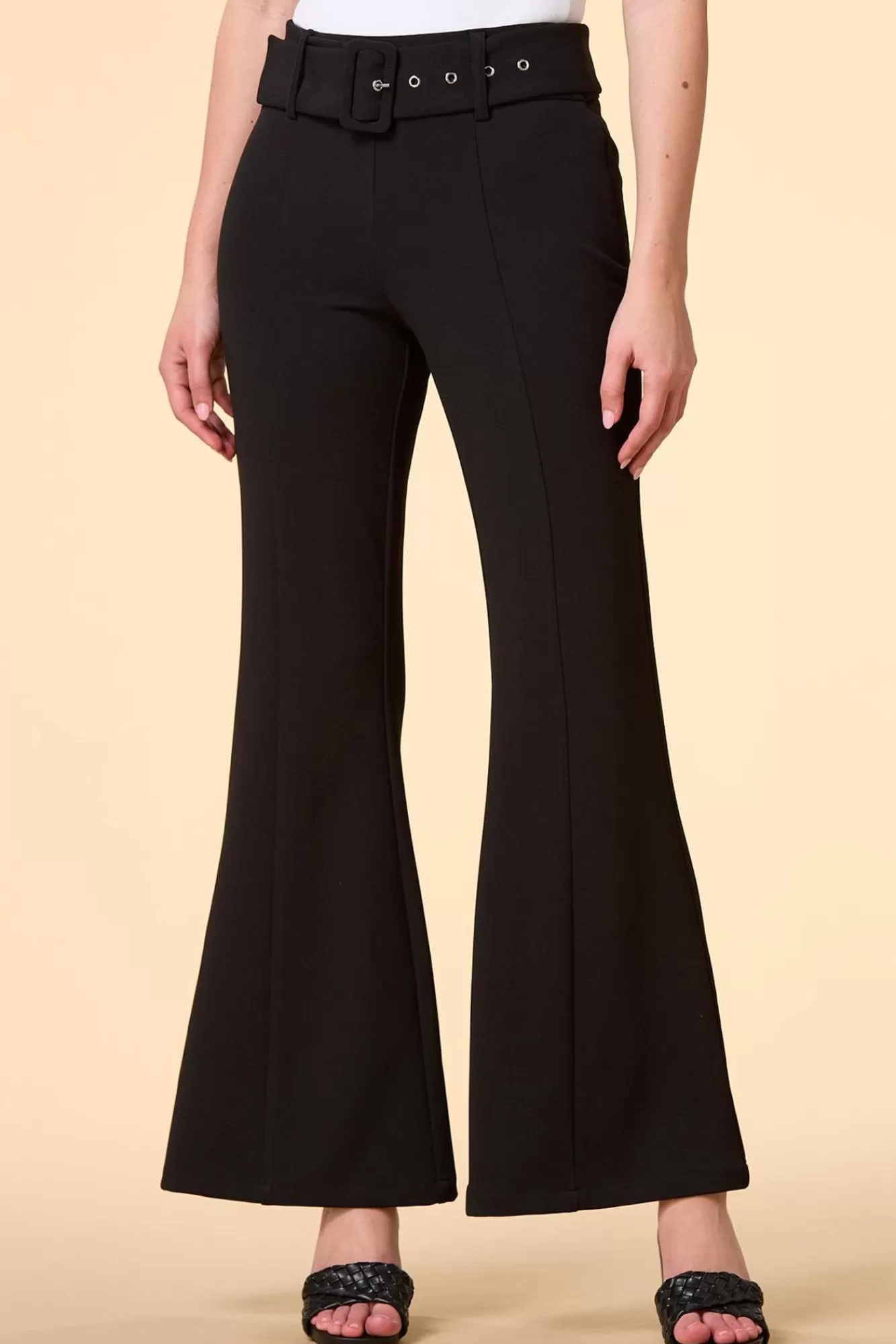 Women Versona Flare Play Pants