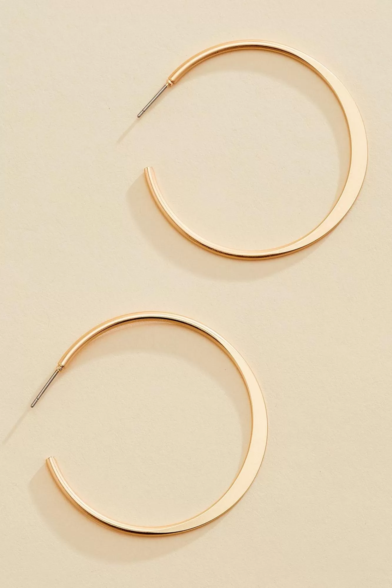 Women Versona Flat Bottom Hoop Earrings