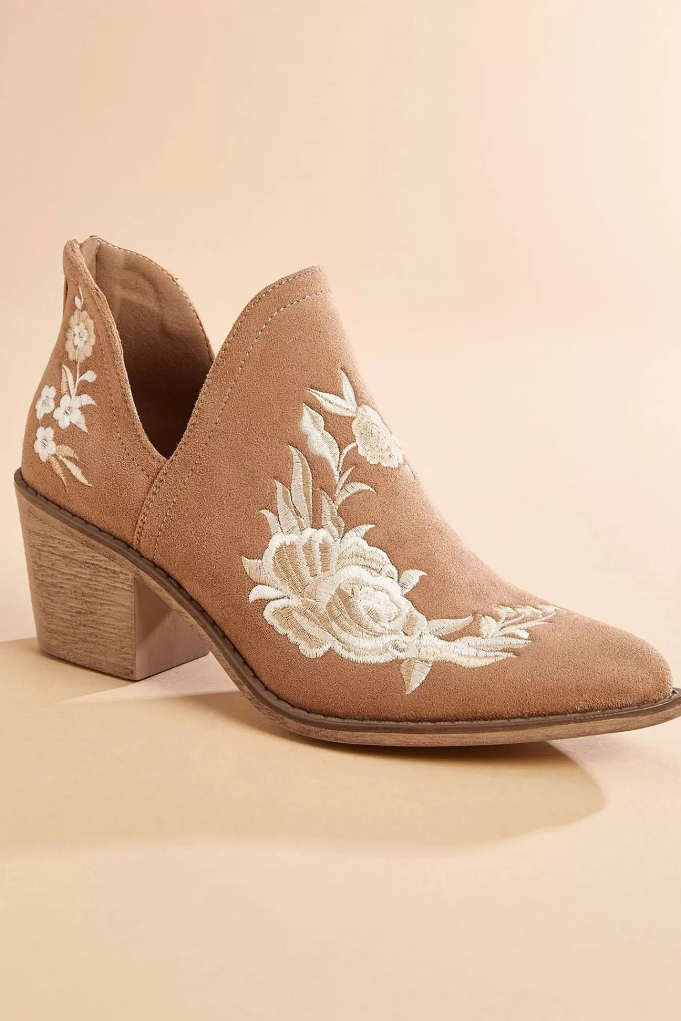 Women Versona Flower Embroidery Booties