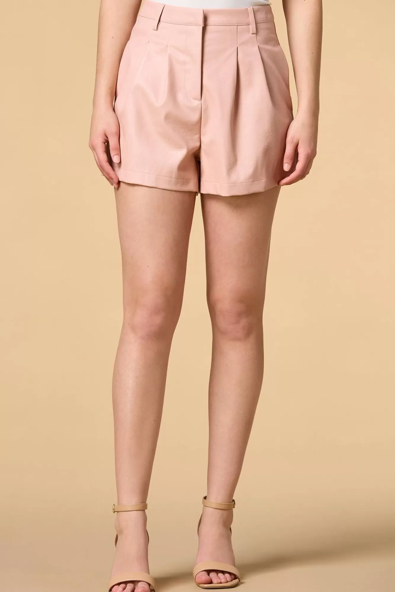 Women Versona Friend Or Faux Shorts