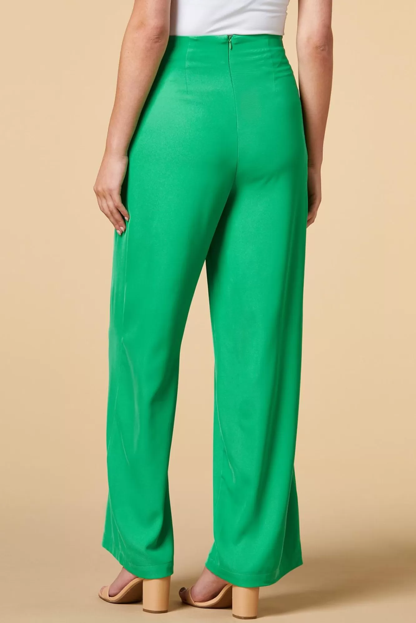 Women Versona Greener Pastures Pants