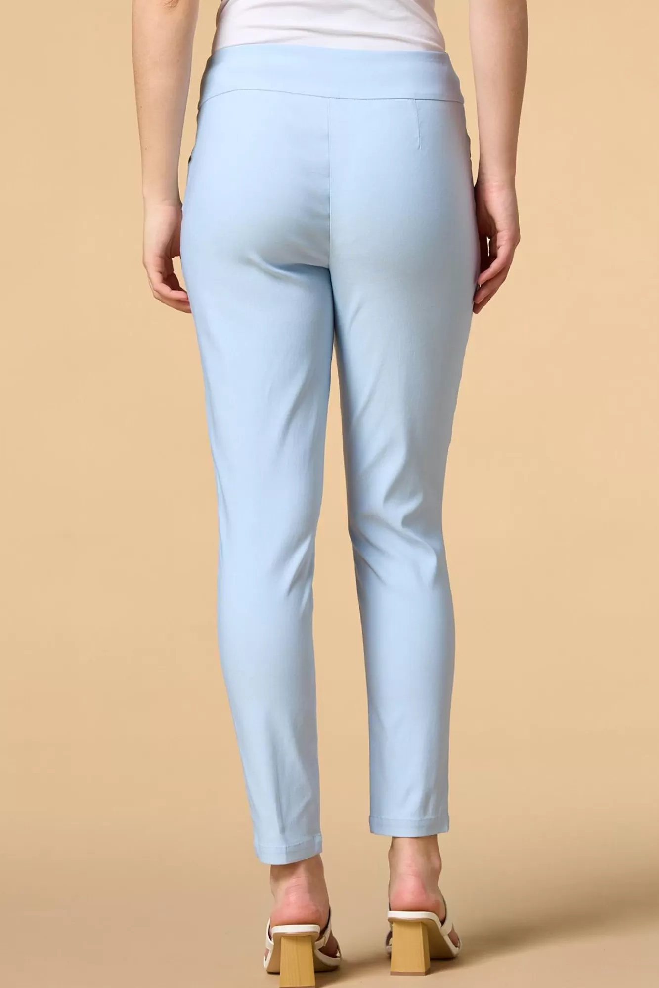 Women Versona In The Sky Pants