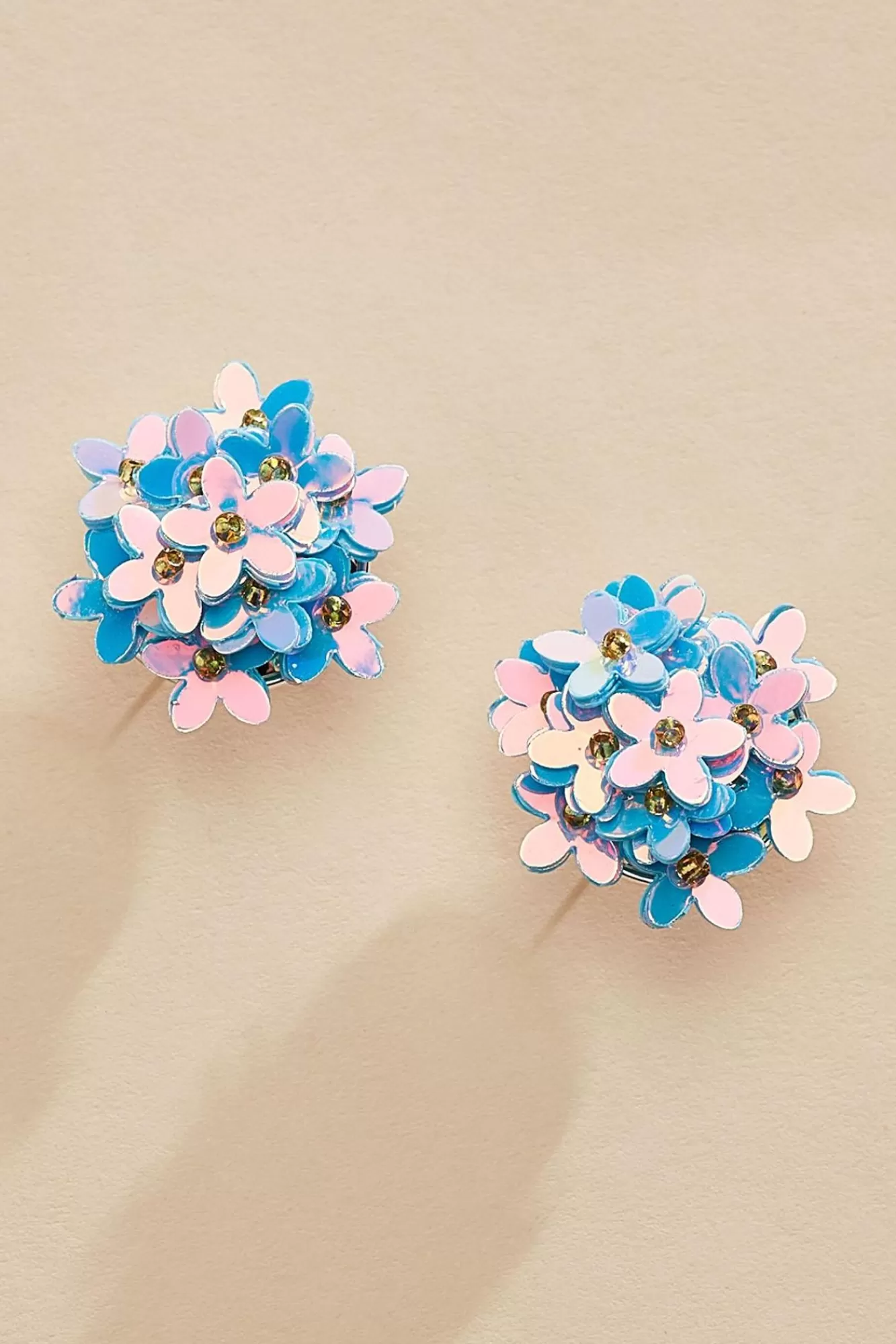 Women Versona Iridescent Floral Cluster Stud Earrings