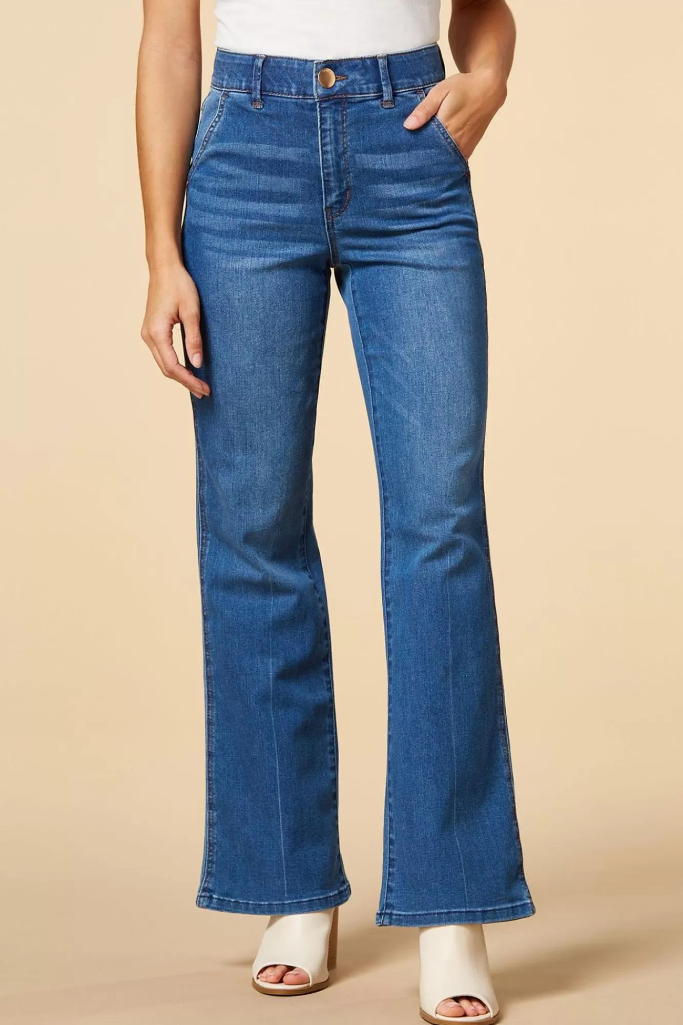 Women Versona Kick Start Jeans