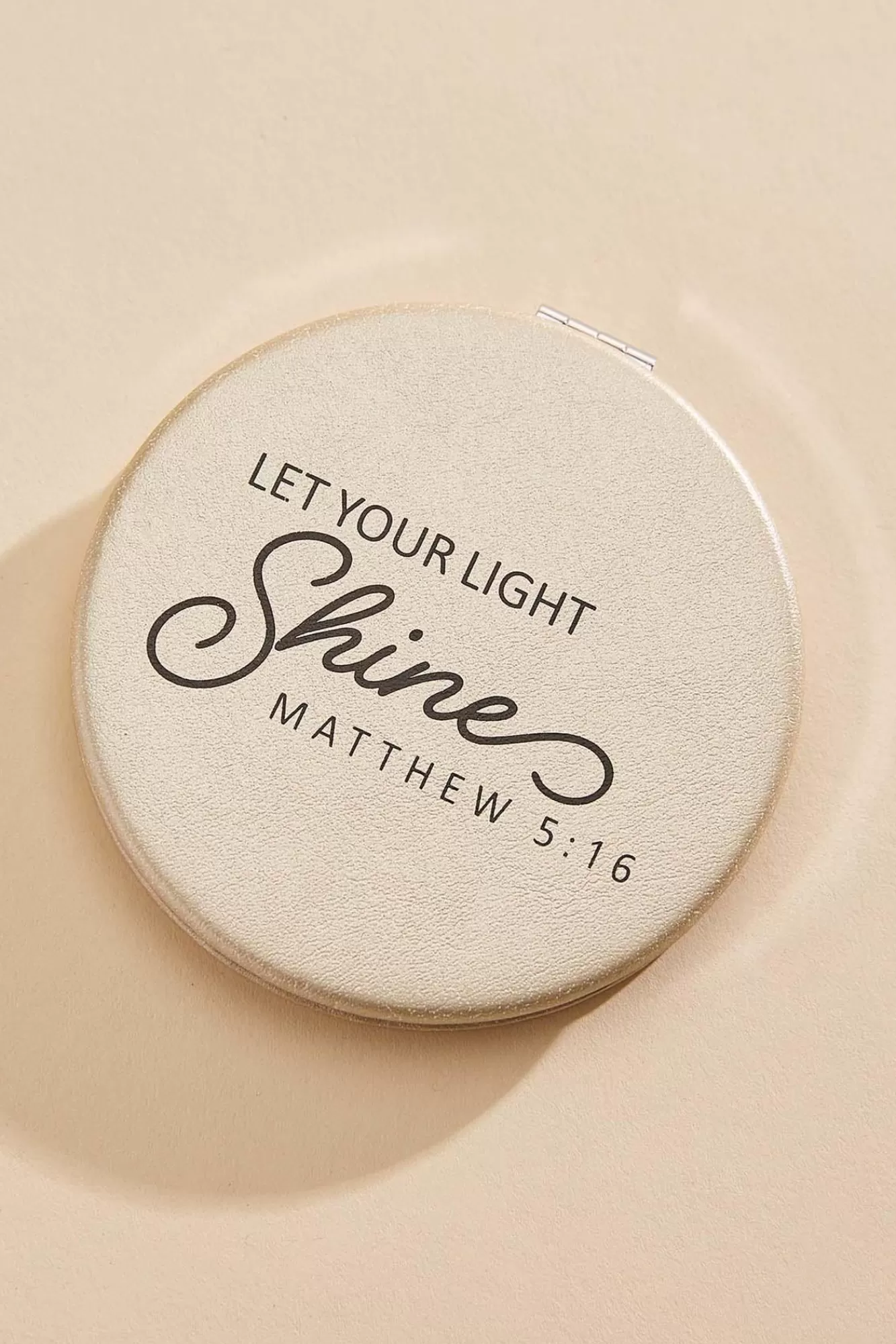 Women Versona Let Your Light Shine Compact