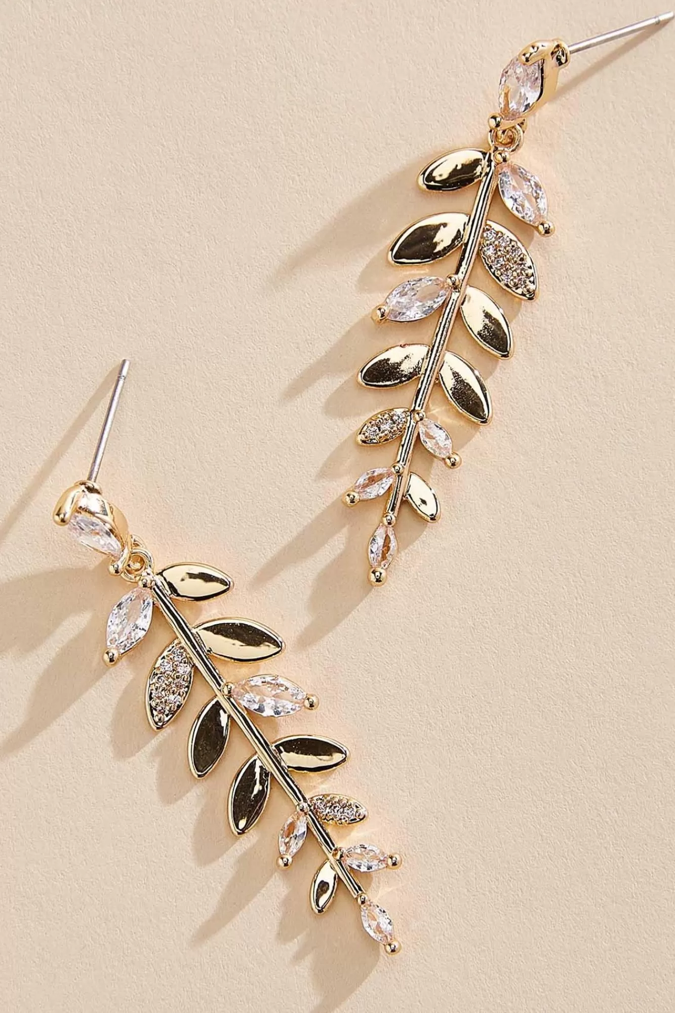 Women Versona Linear Leaf Earrings