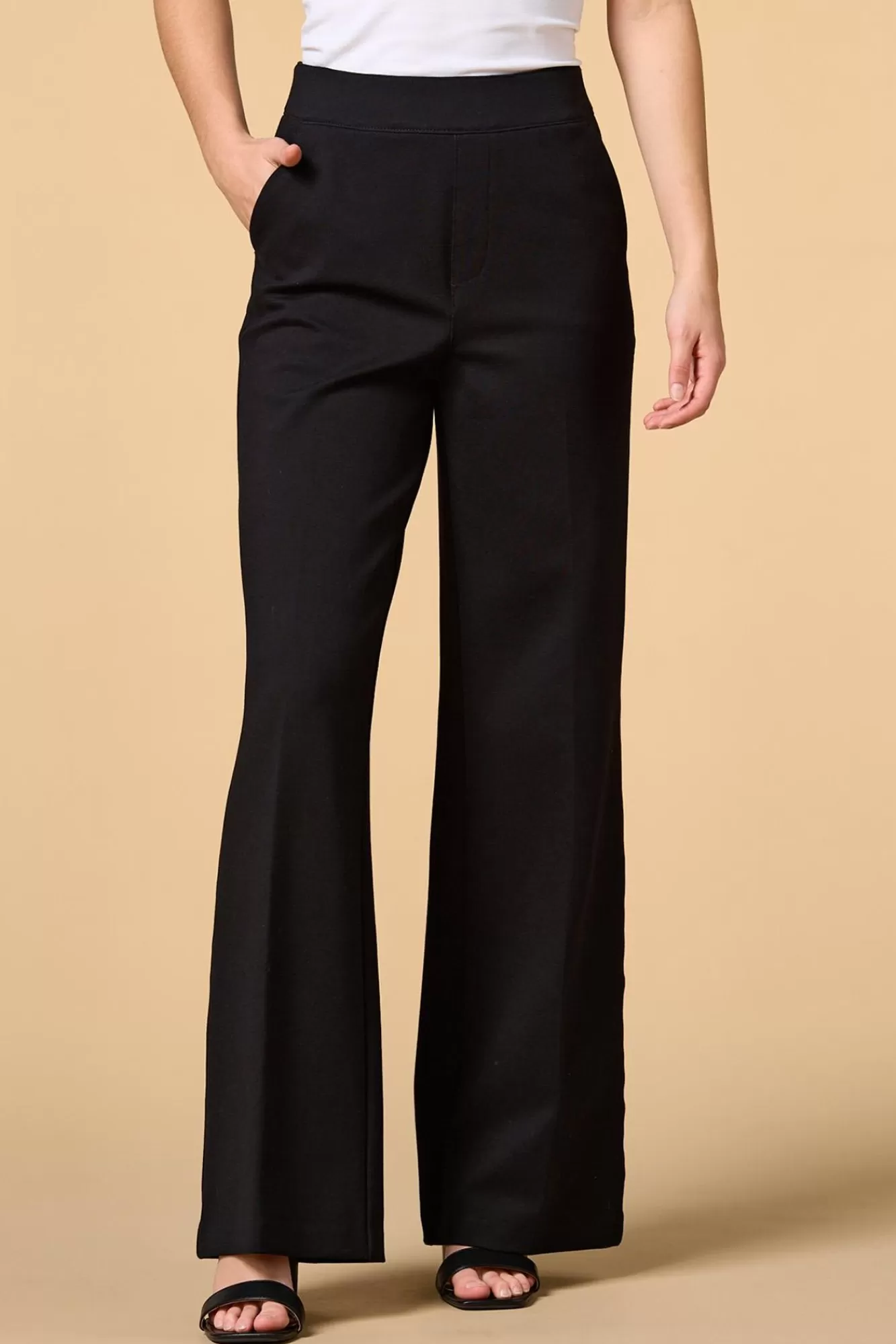 Women Versona Make It A Stretch Pants