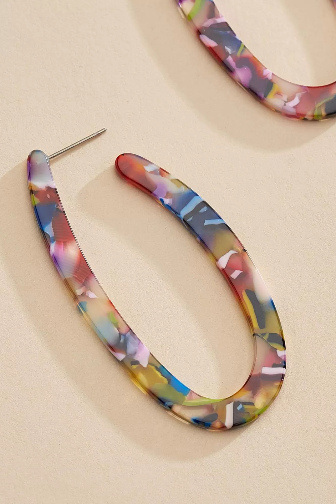 Women Versona Marbled Oval Hoop Earrings