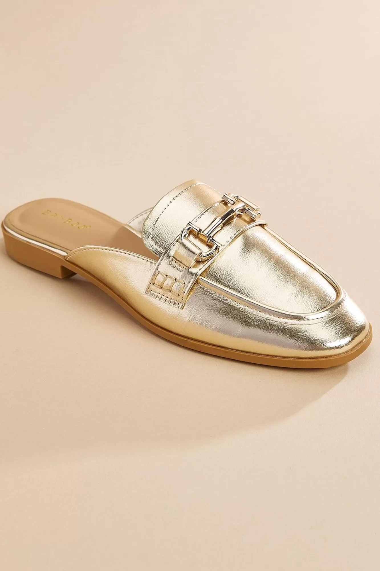 Women Versona Metallic Mules