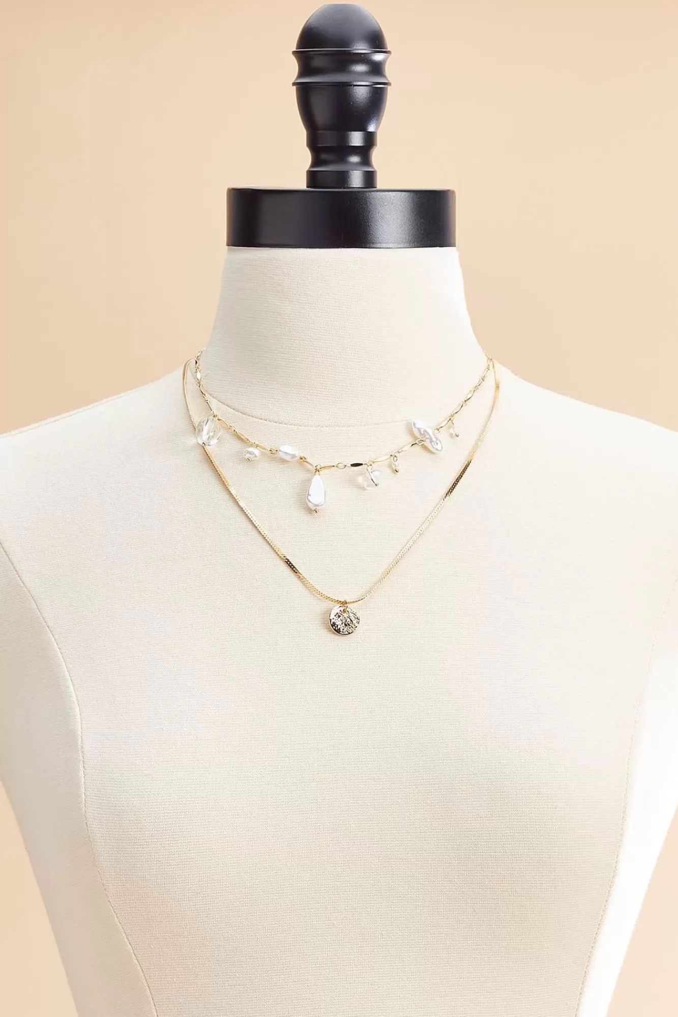 Women Versona Mixed Chain Pearly Layered Necklace