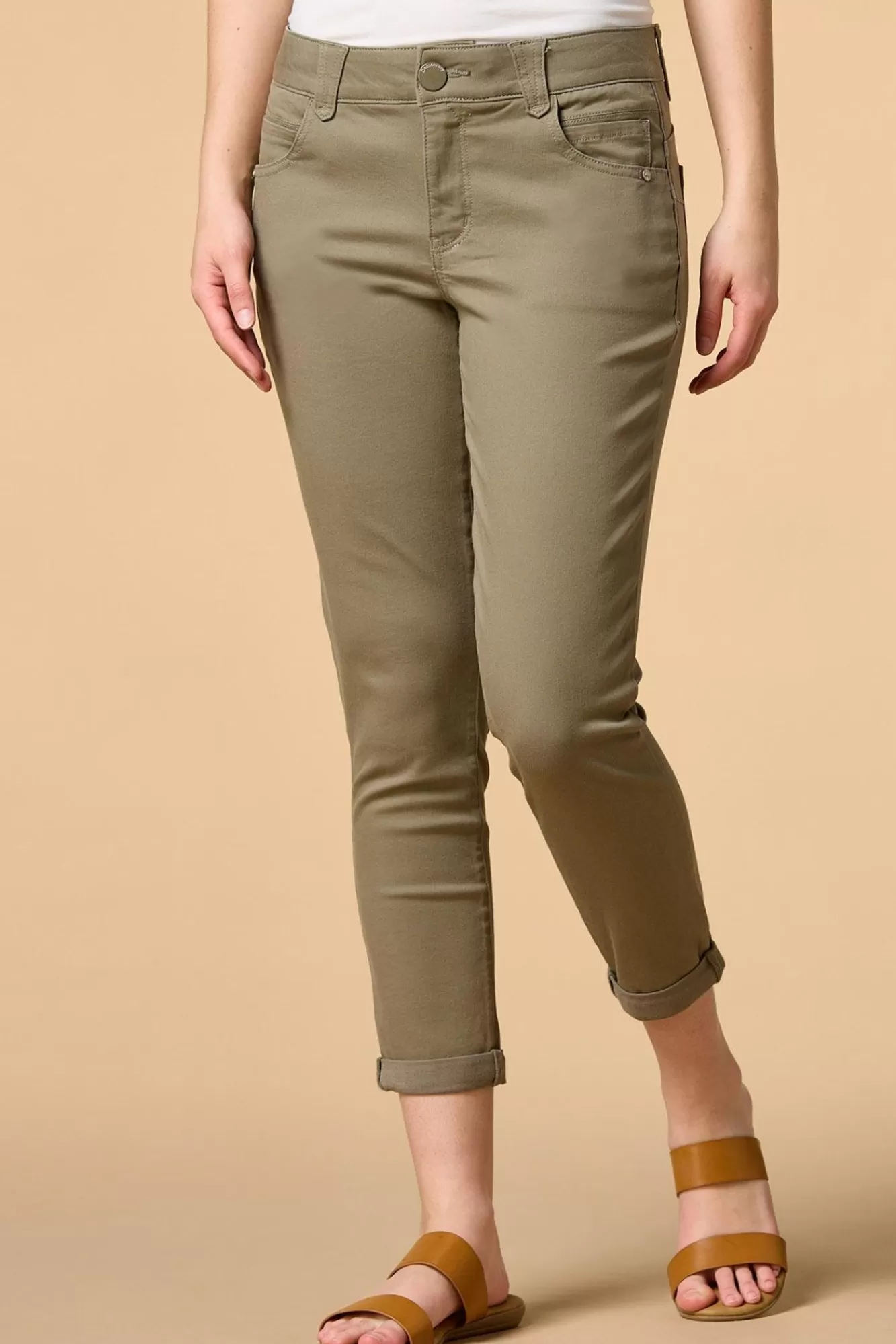 Women Versona Olive Branch Pants