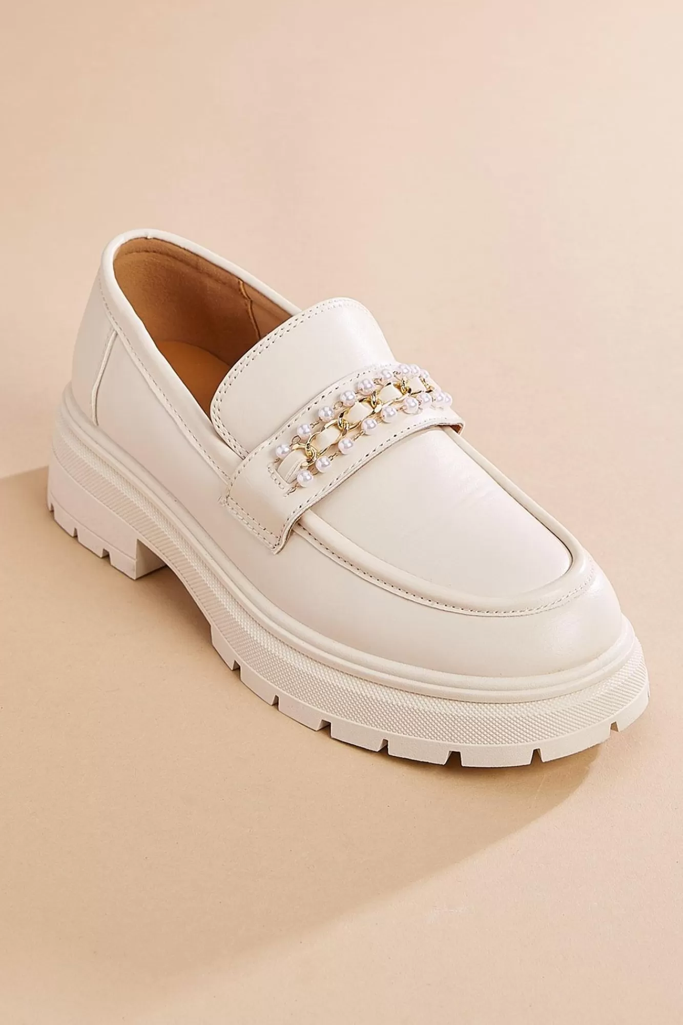 Women Versona Pearl Lug Sole Loafers