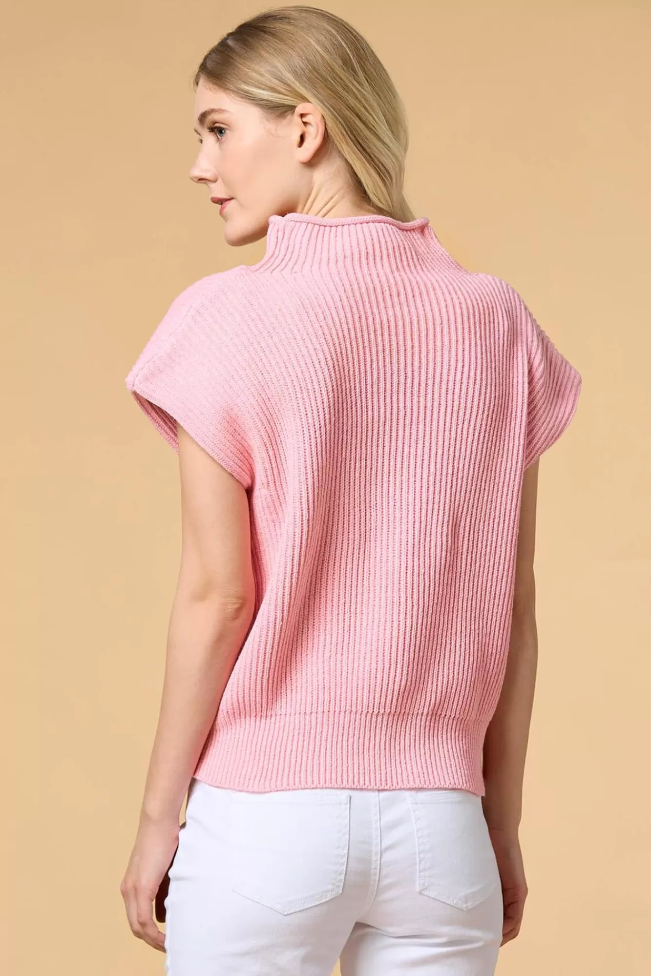 Women Versona Peony Picking Sweater