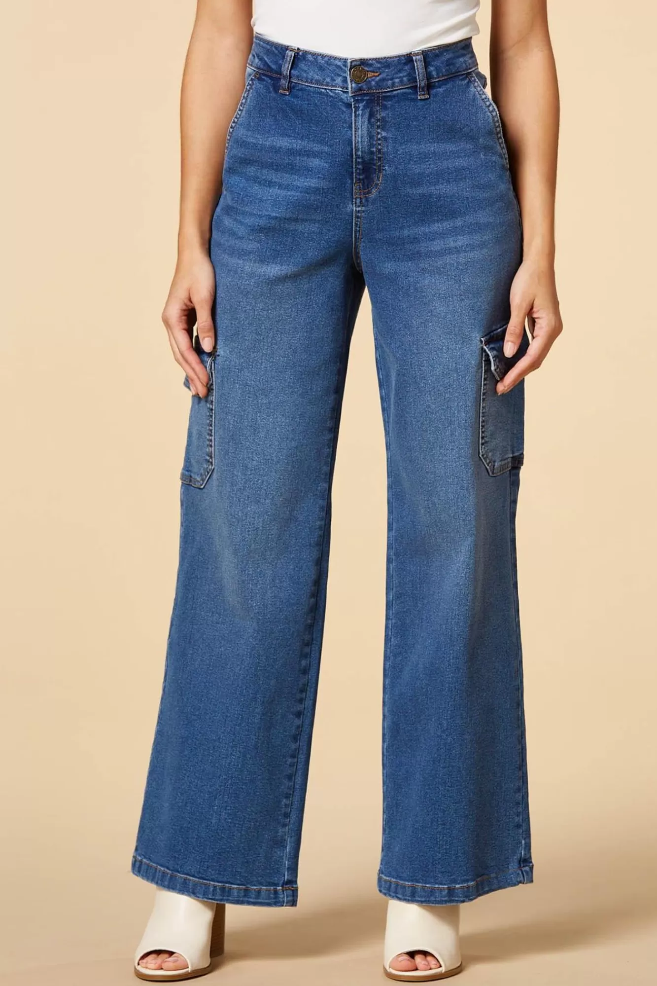 Women Versona Pocketful Of Sunshine Jeans