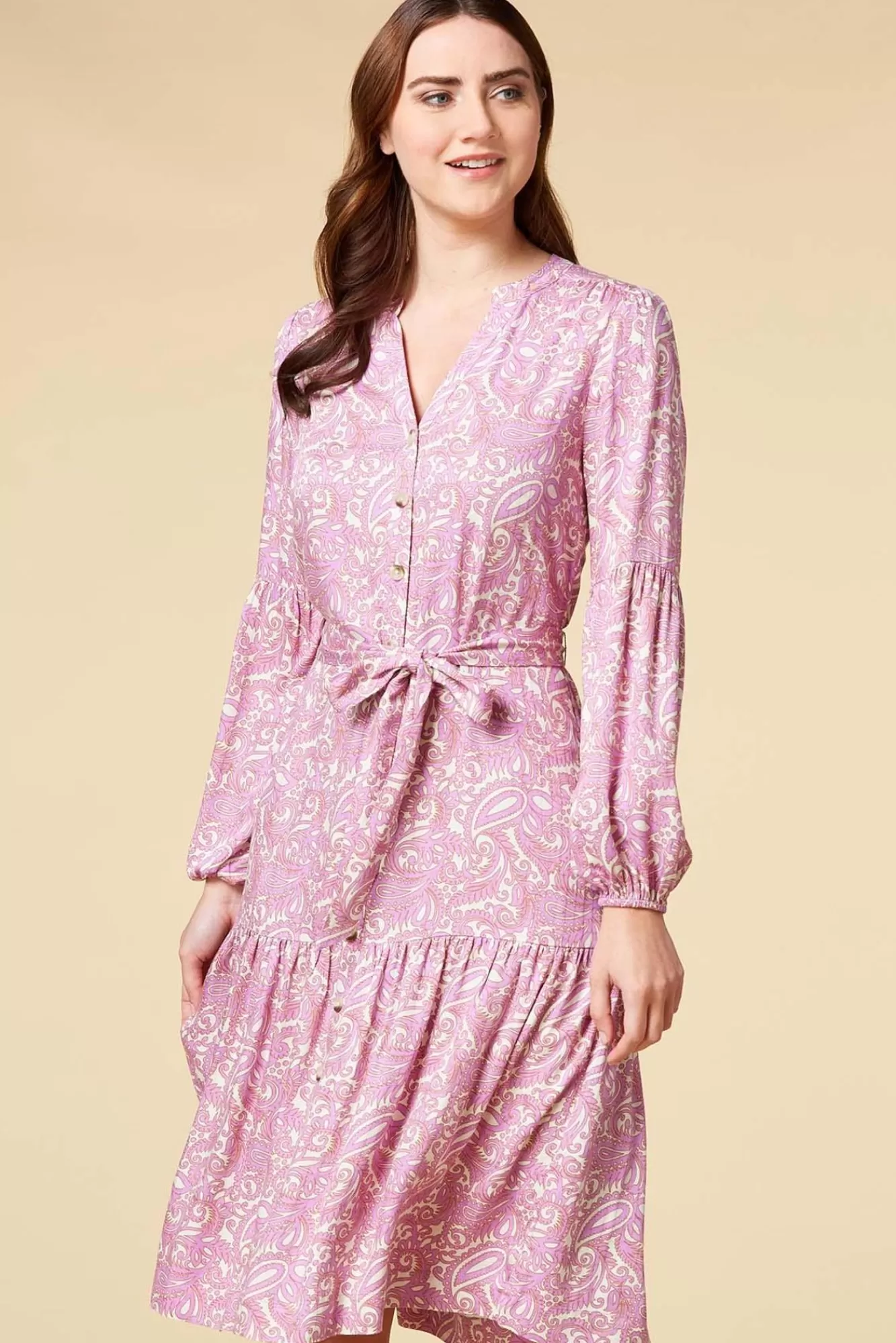 Women Versona Pretty In Paisley Dress