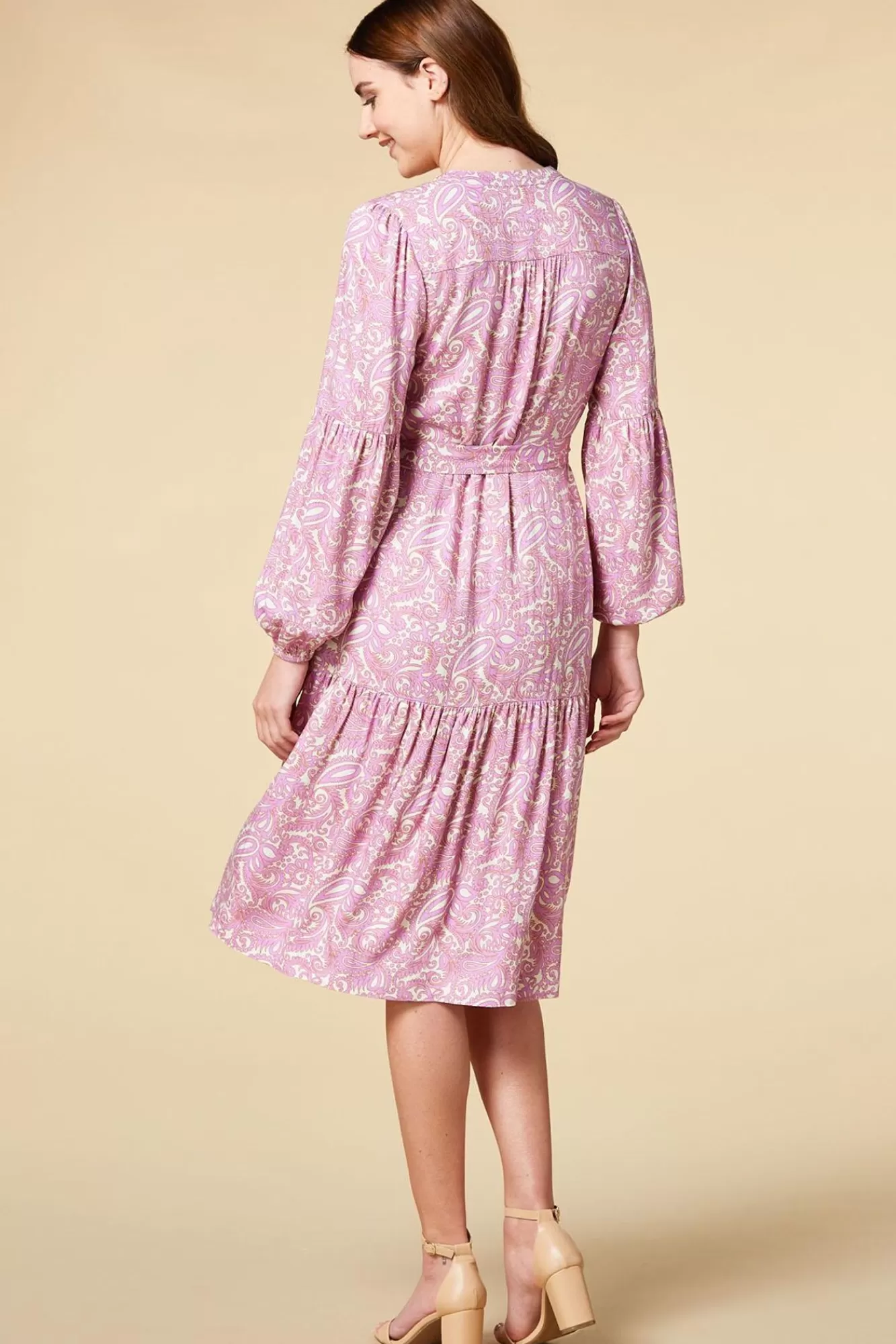 Women Versona Pretty In Paisley Dress