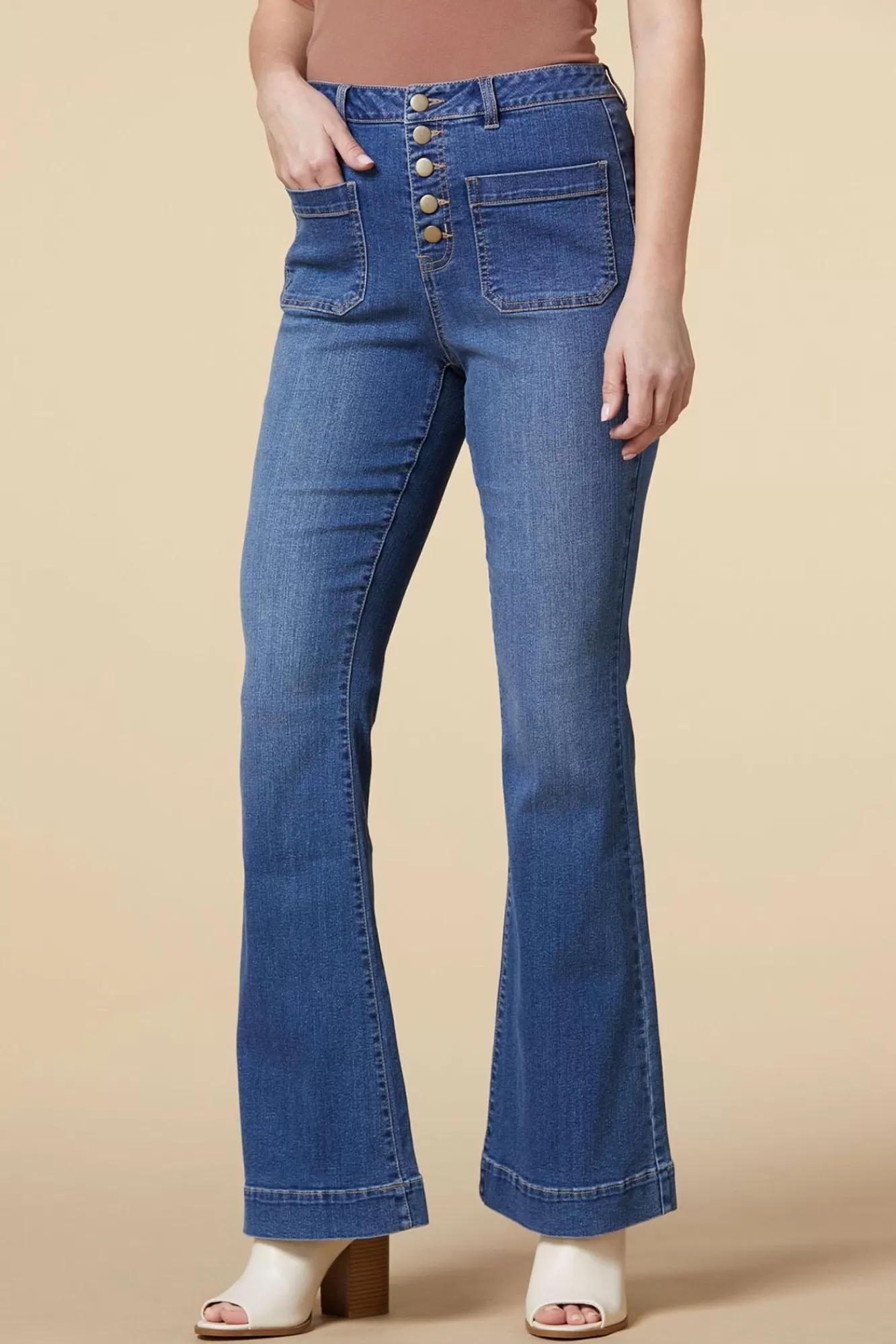 Women Versona Put It In Reverse Jeans