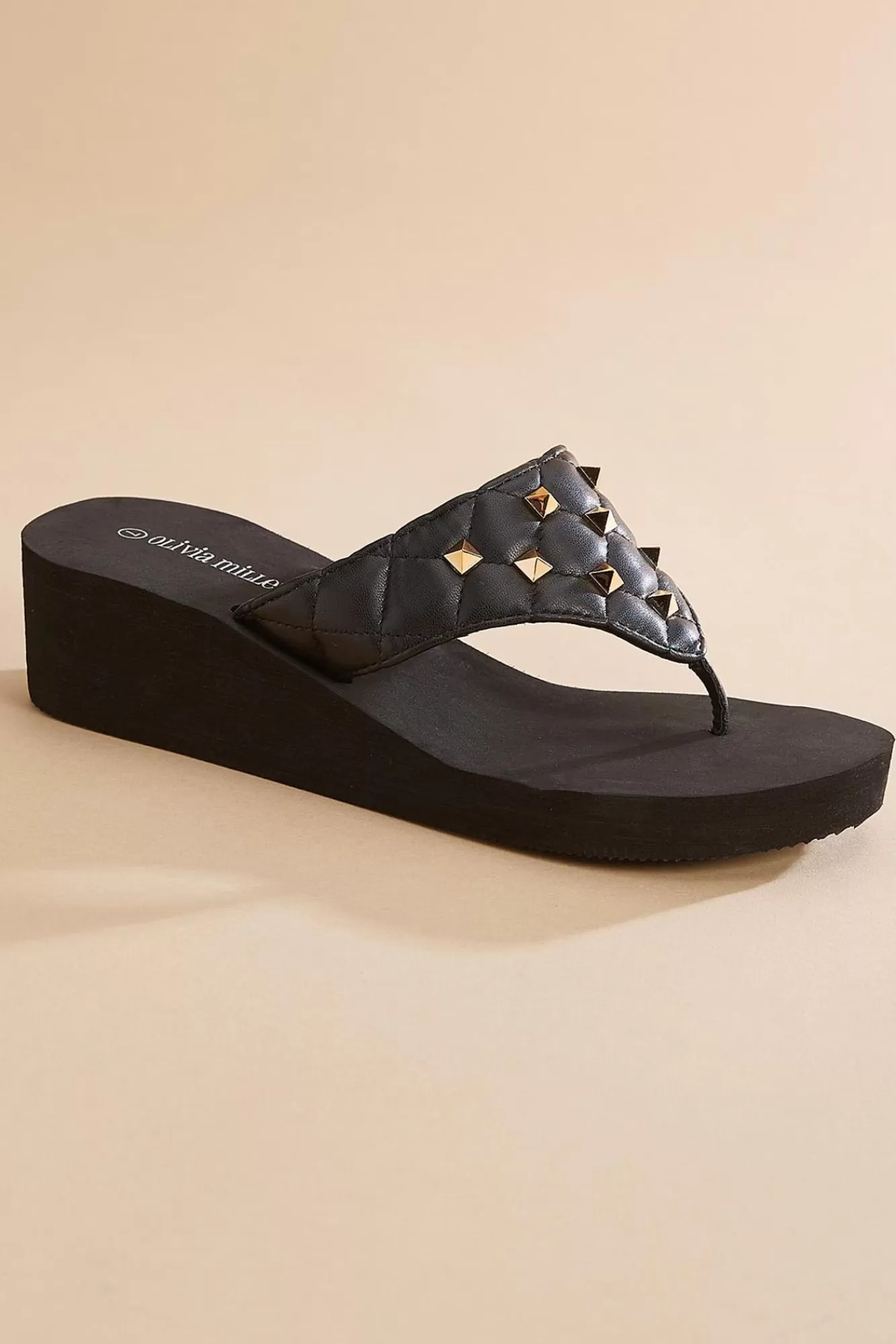 Women Versona Quilted Stud Sandals