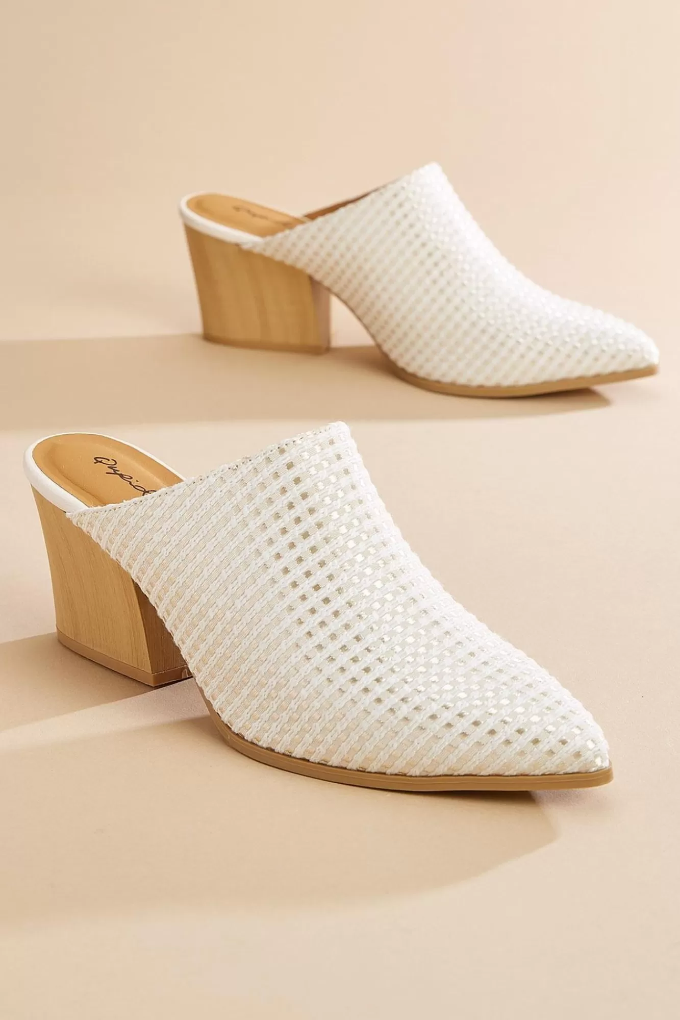 Women Versona Raffia Mule Booties