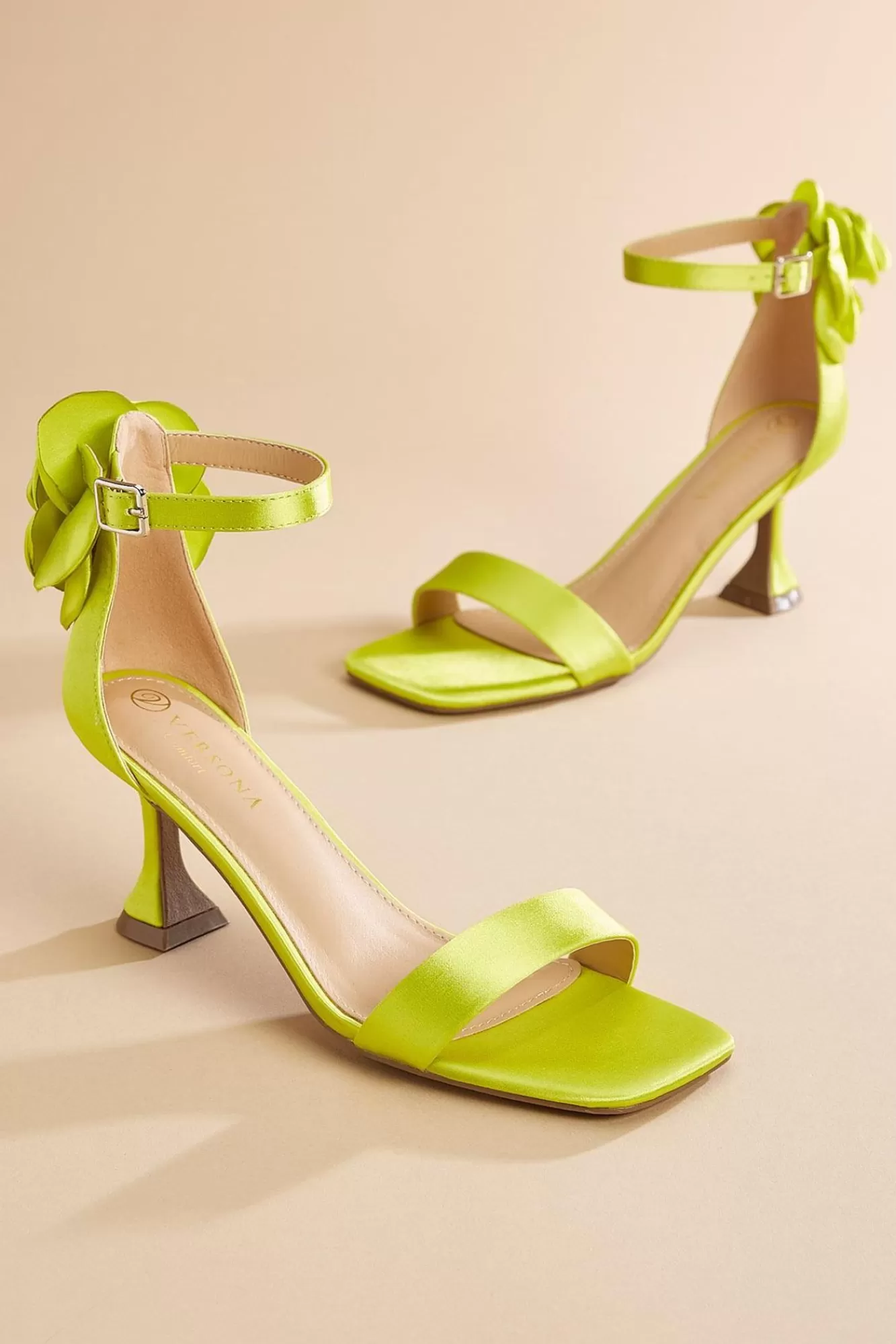 Women Versona Rosette Heeled Sandals