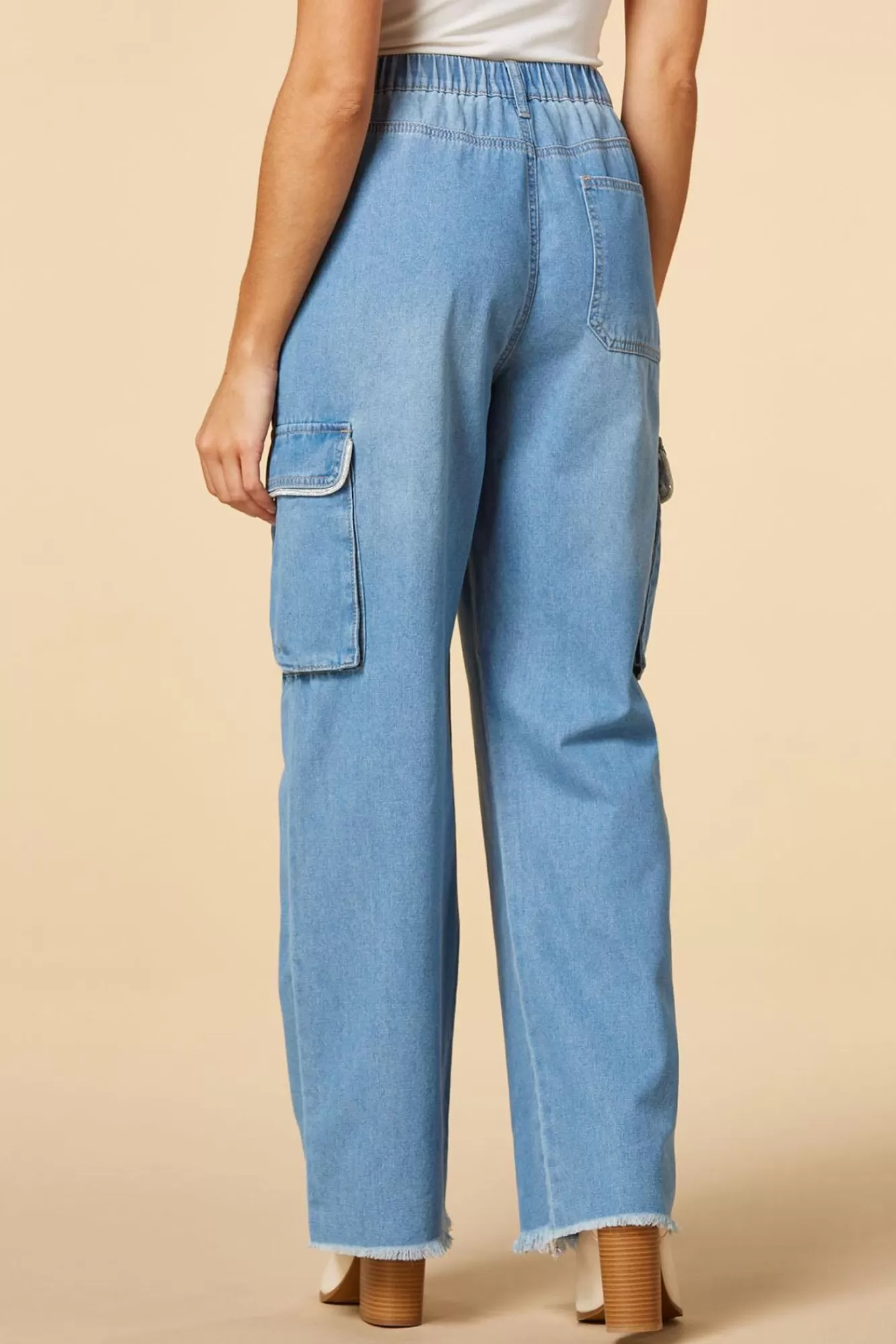 Women Versona See The Light Jeans