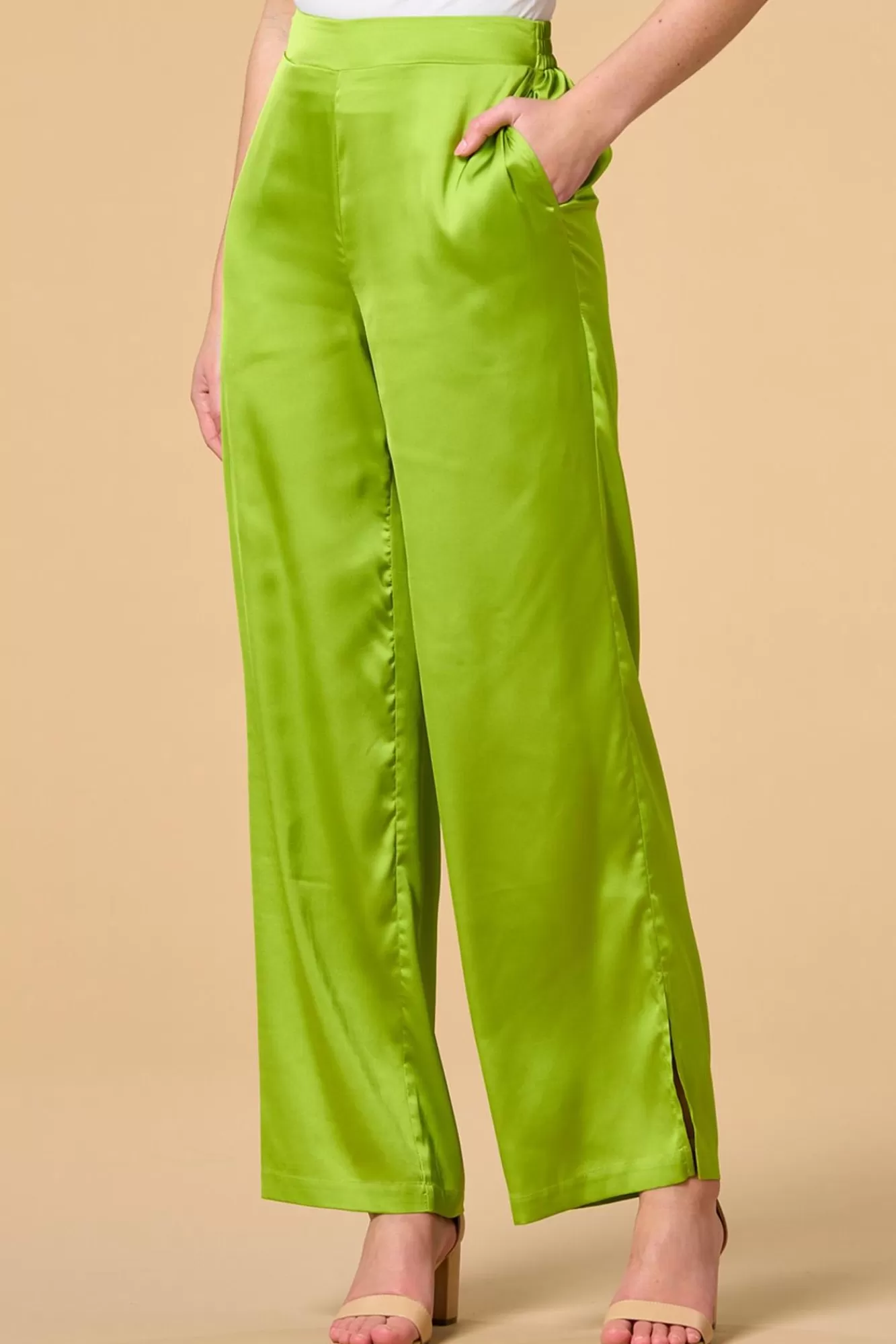 Women Versona Smooth Sailing Pants