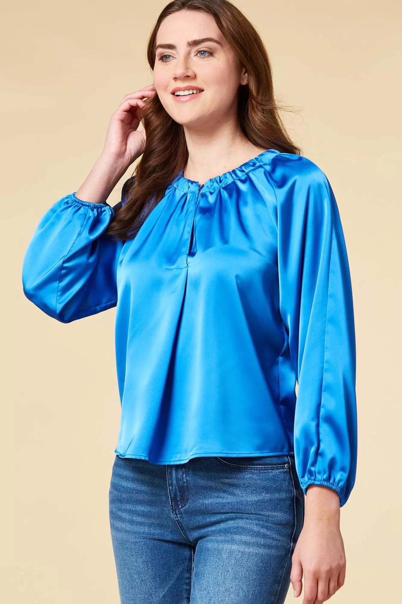 Women Versona Smooth Talker Top