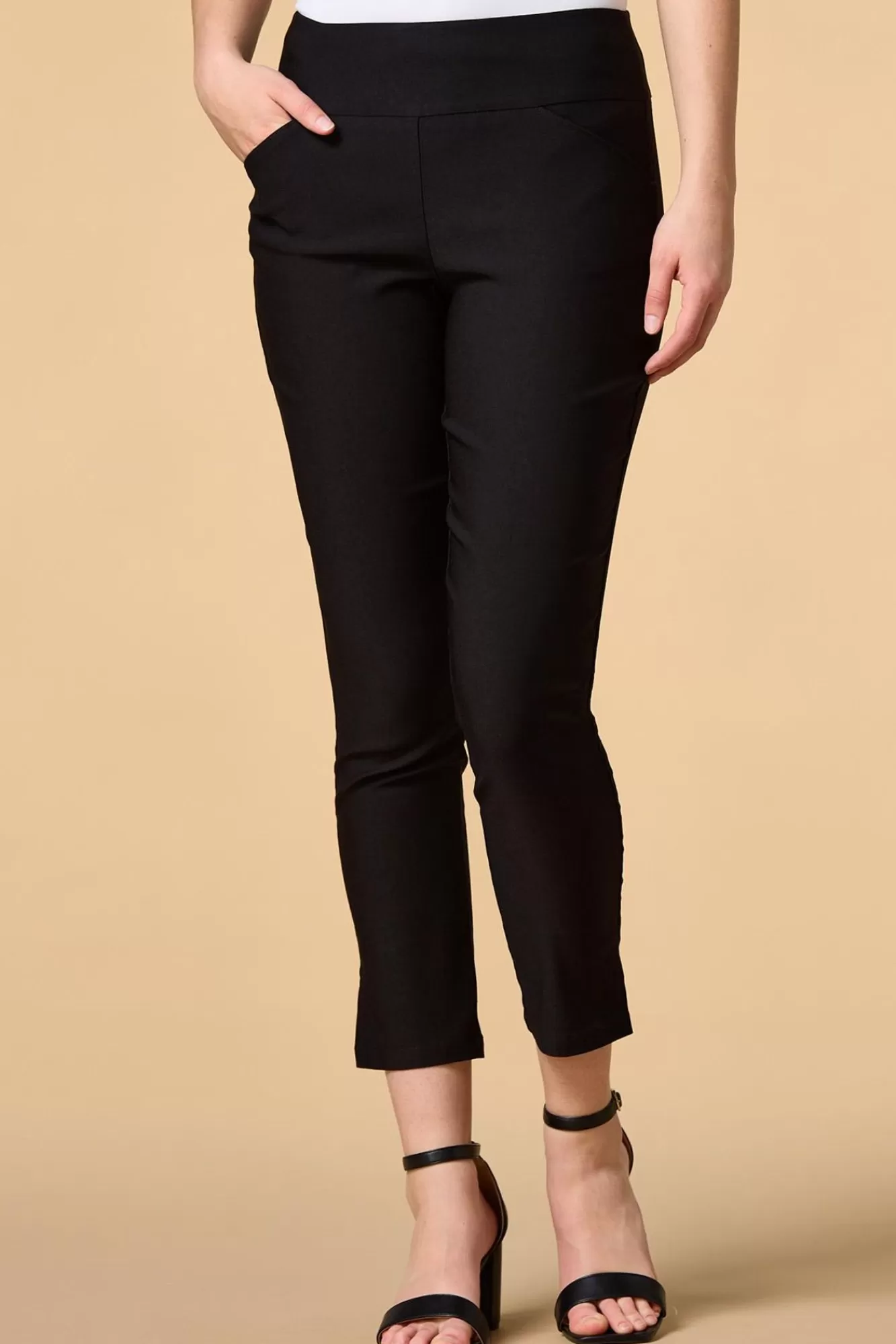 Women Versona Solid Ground Ankle Pants