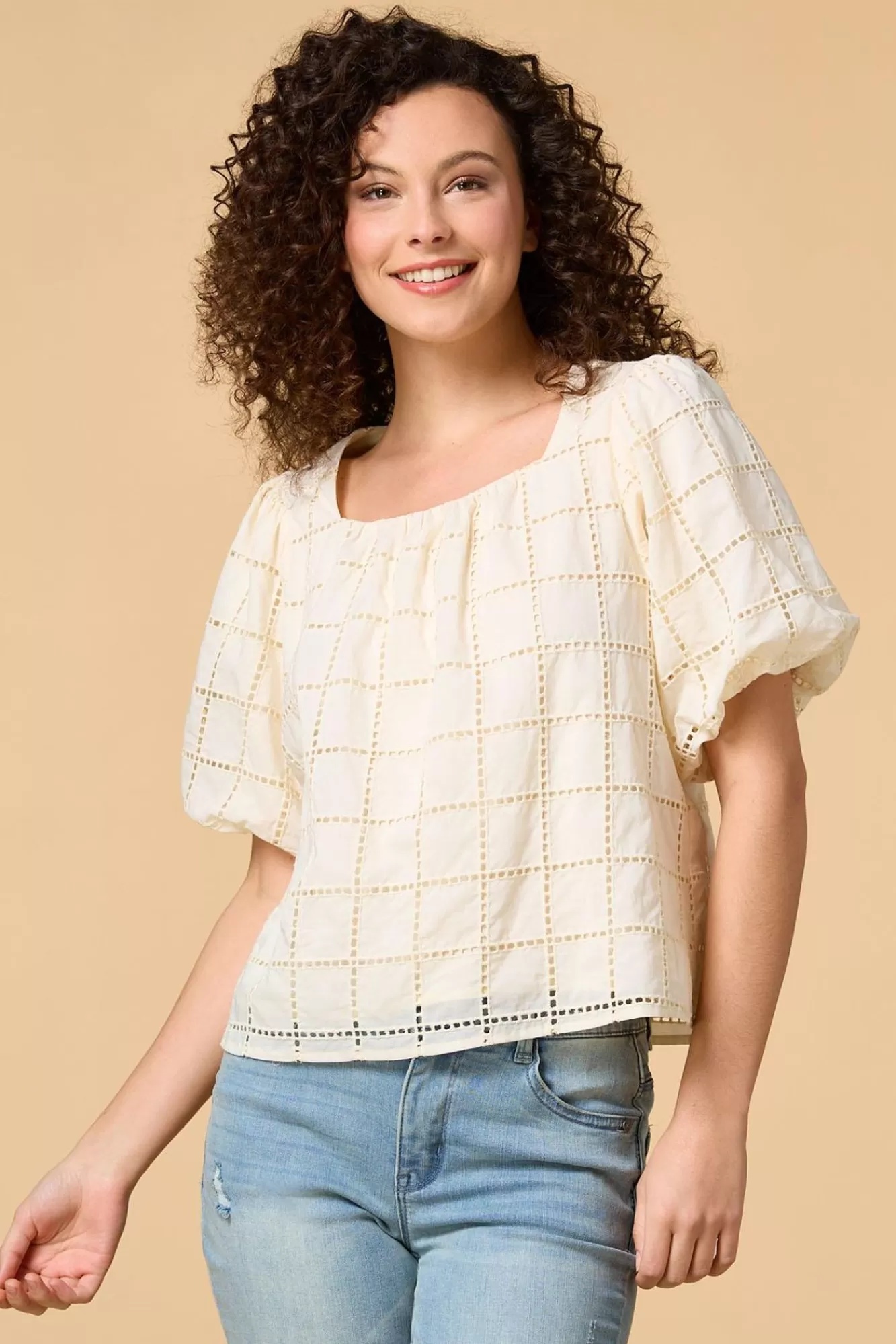 Women Versona Spring Fling Top