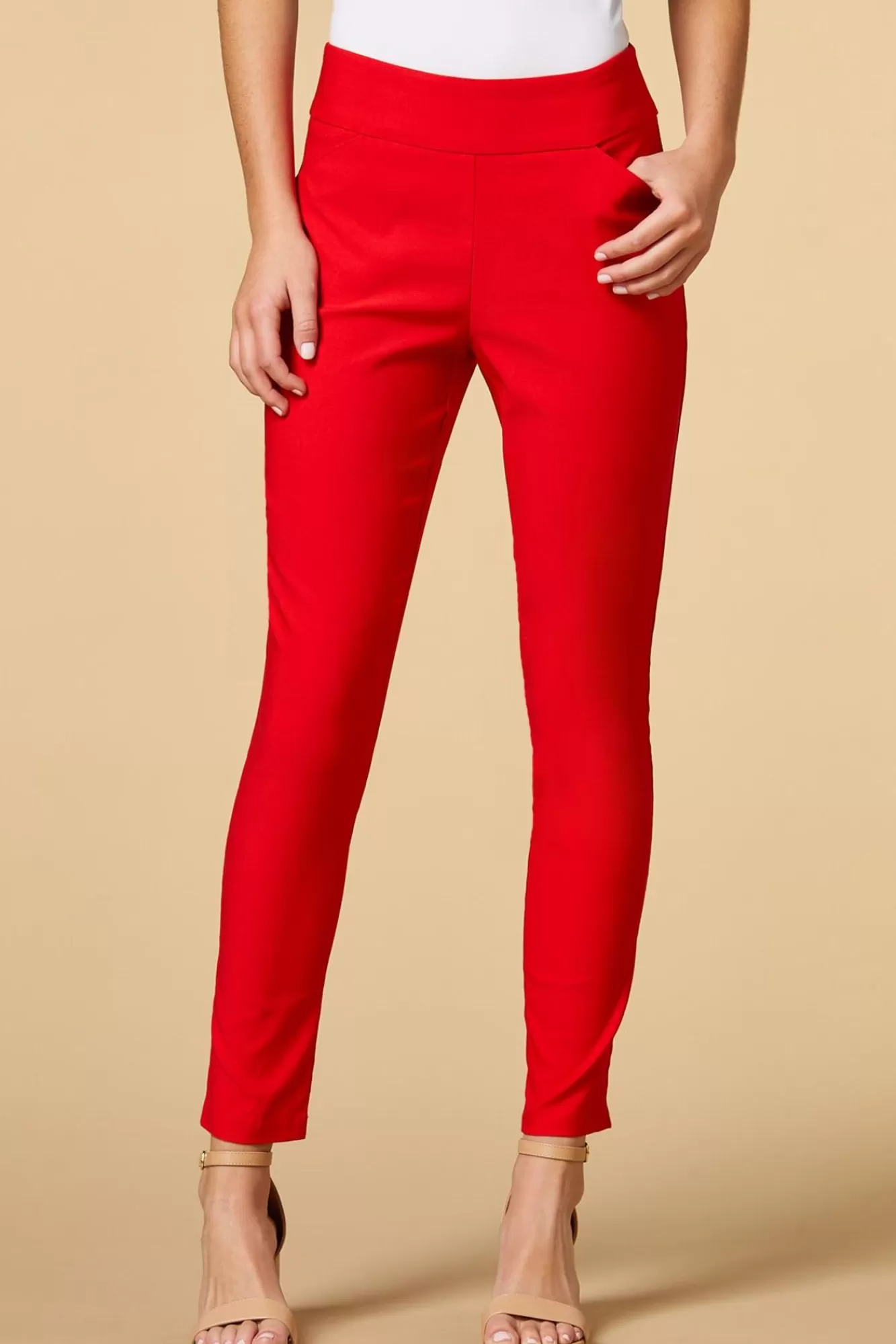 Women Versona Stopping Traffic Pants