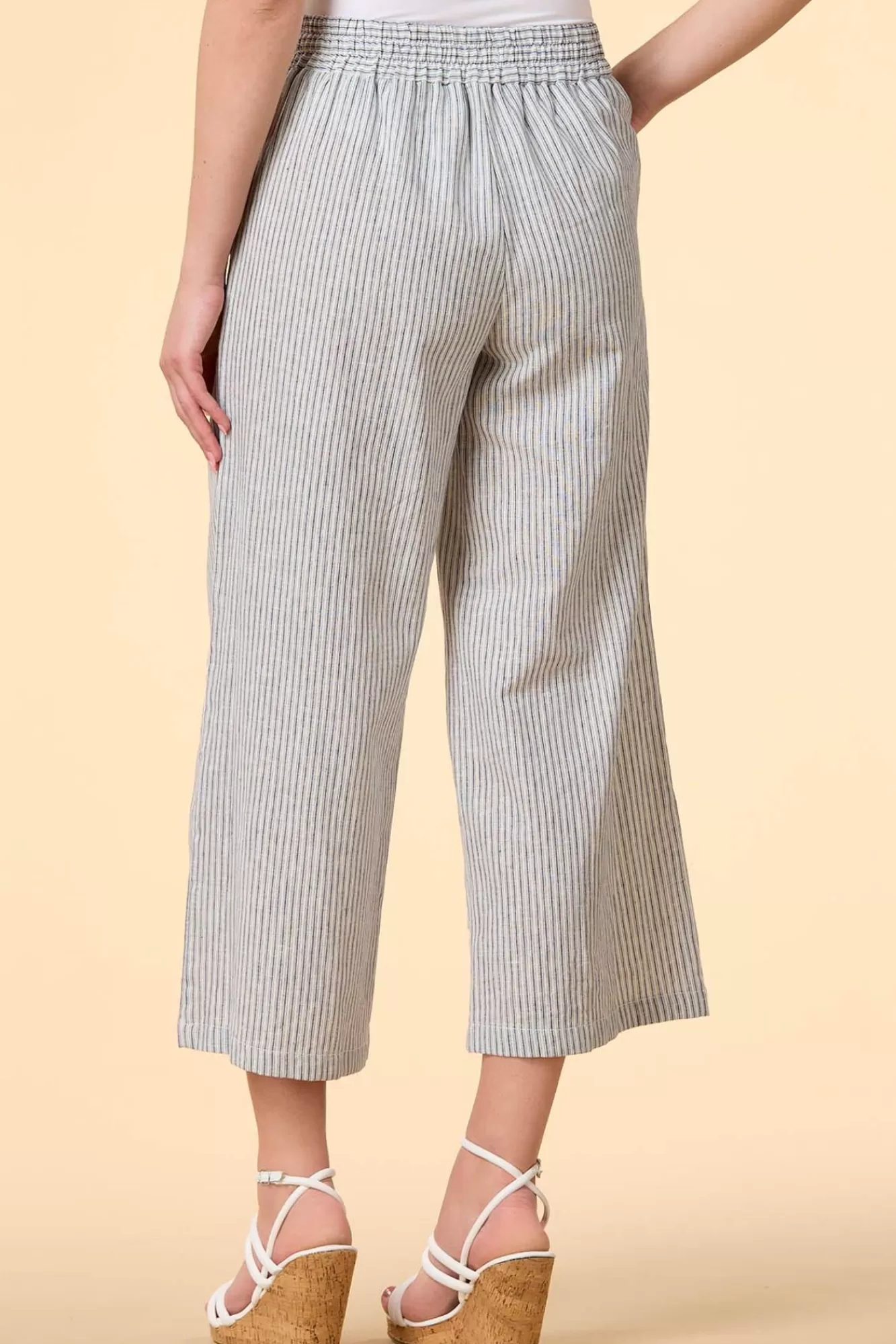 Women Versona Thin Line Pants