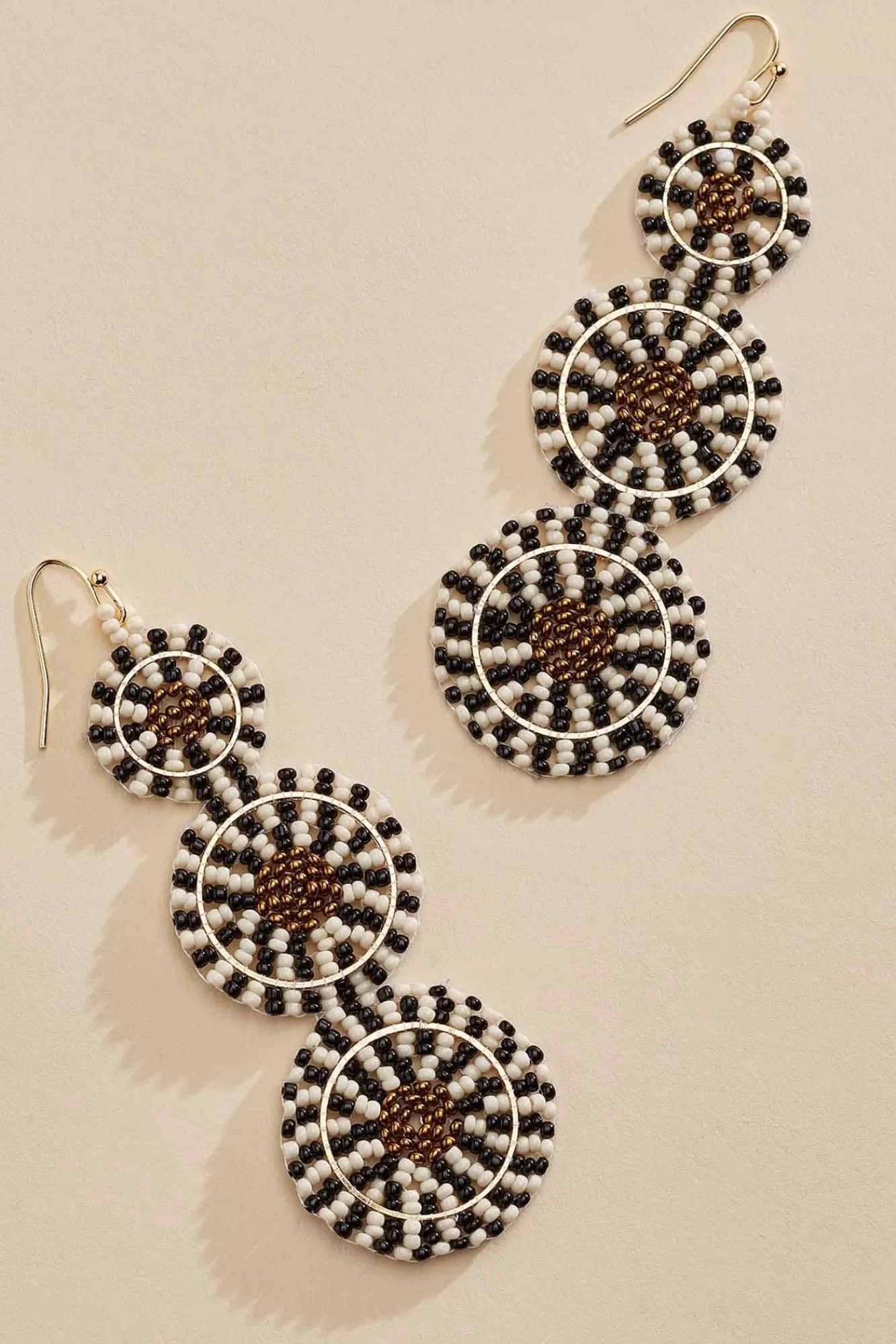 Women Versona Tiered Circle Seedbead Earrings