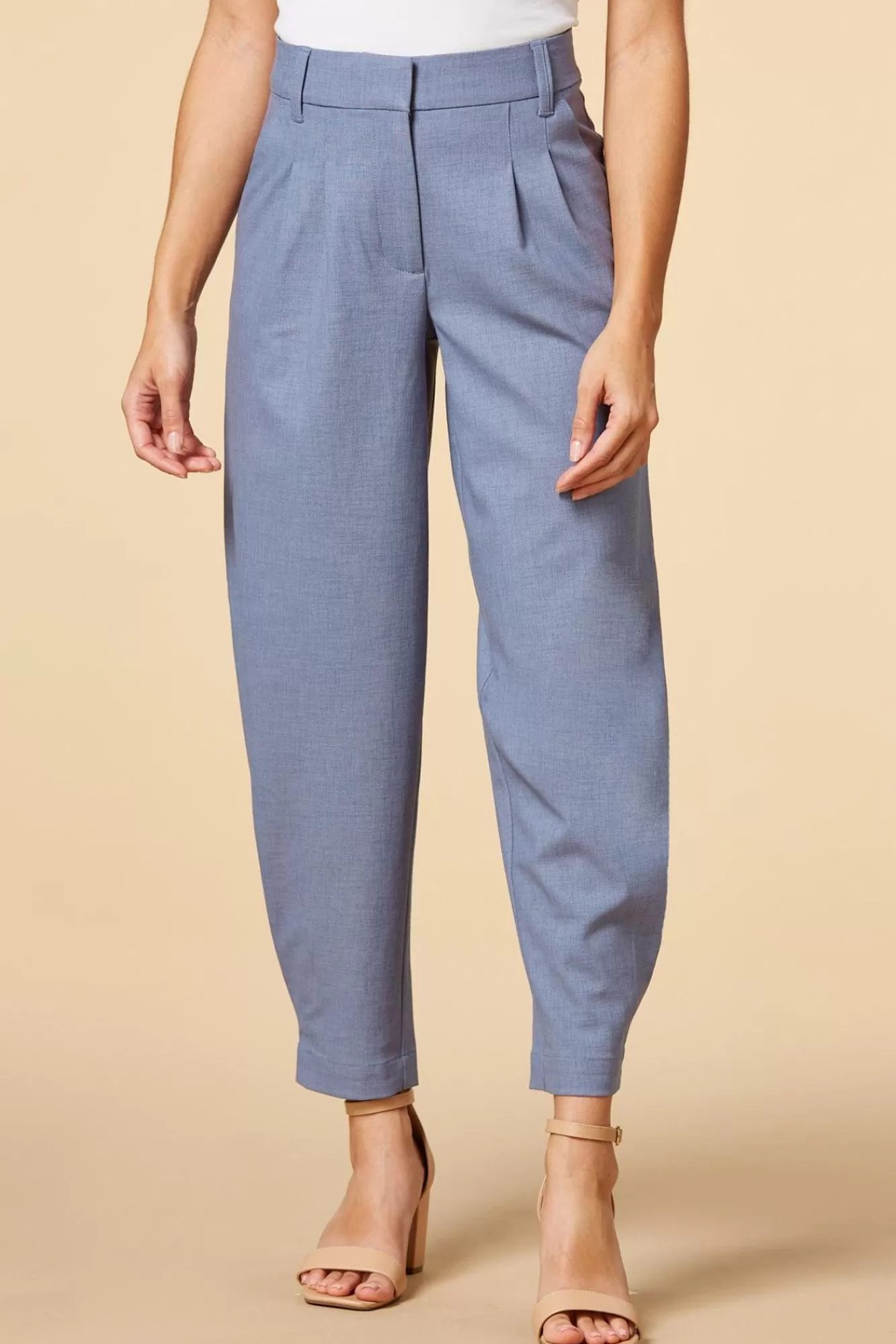 Women Versona Top Of The Barrel Pants